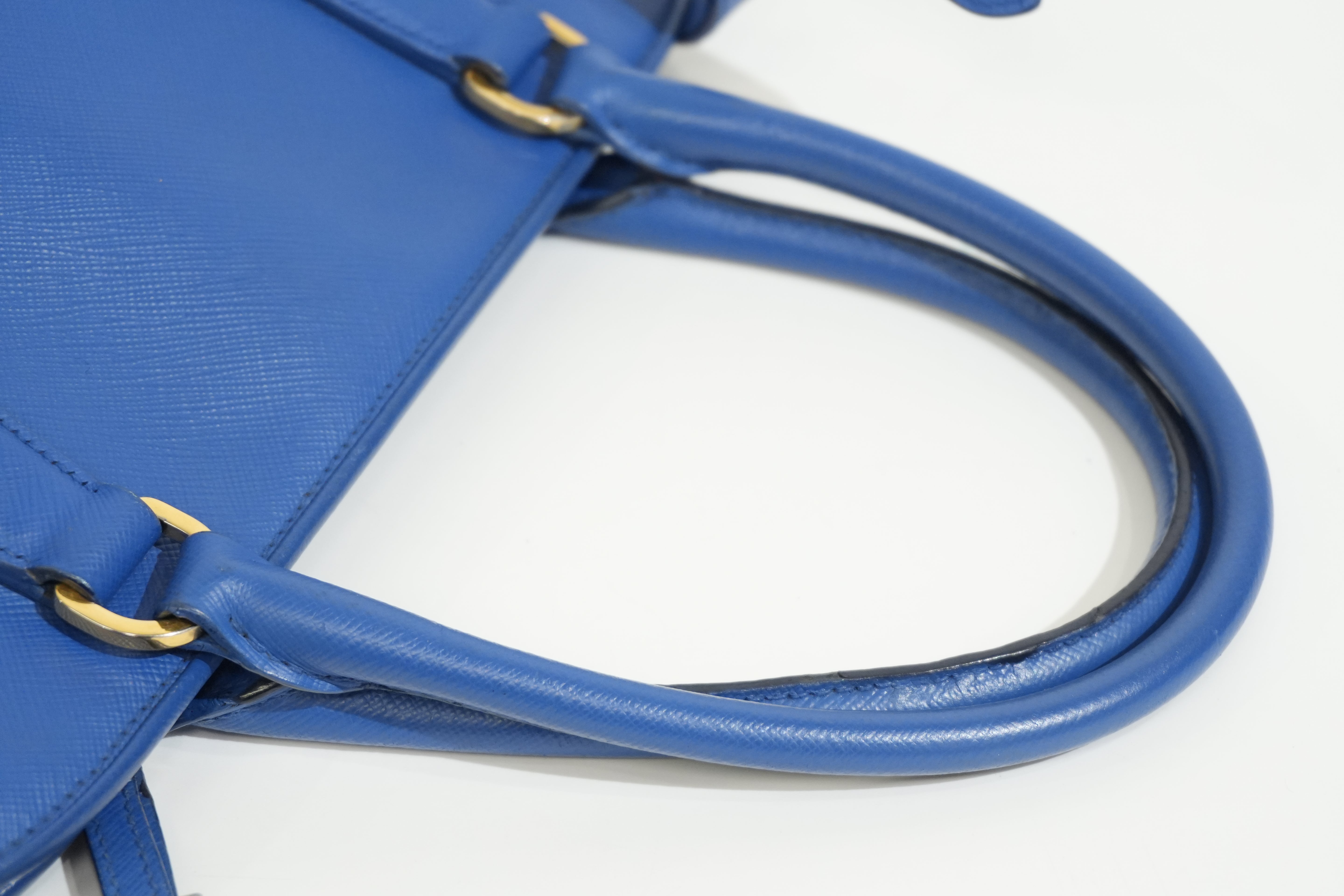 Pre-owned Prada Saffiano Two Way Shoulder Bag Blue