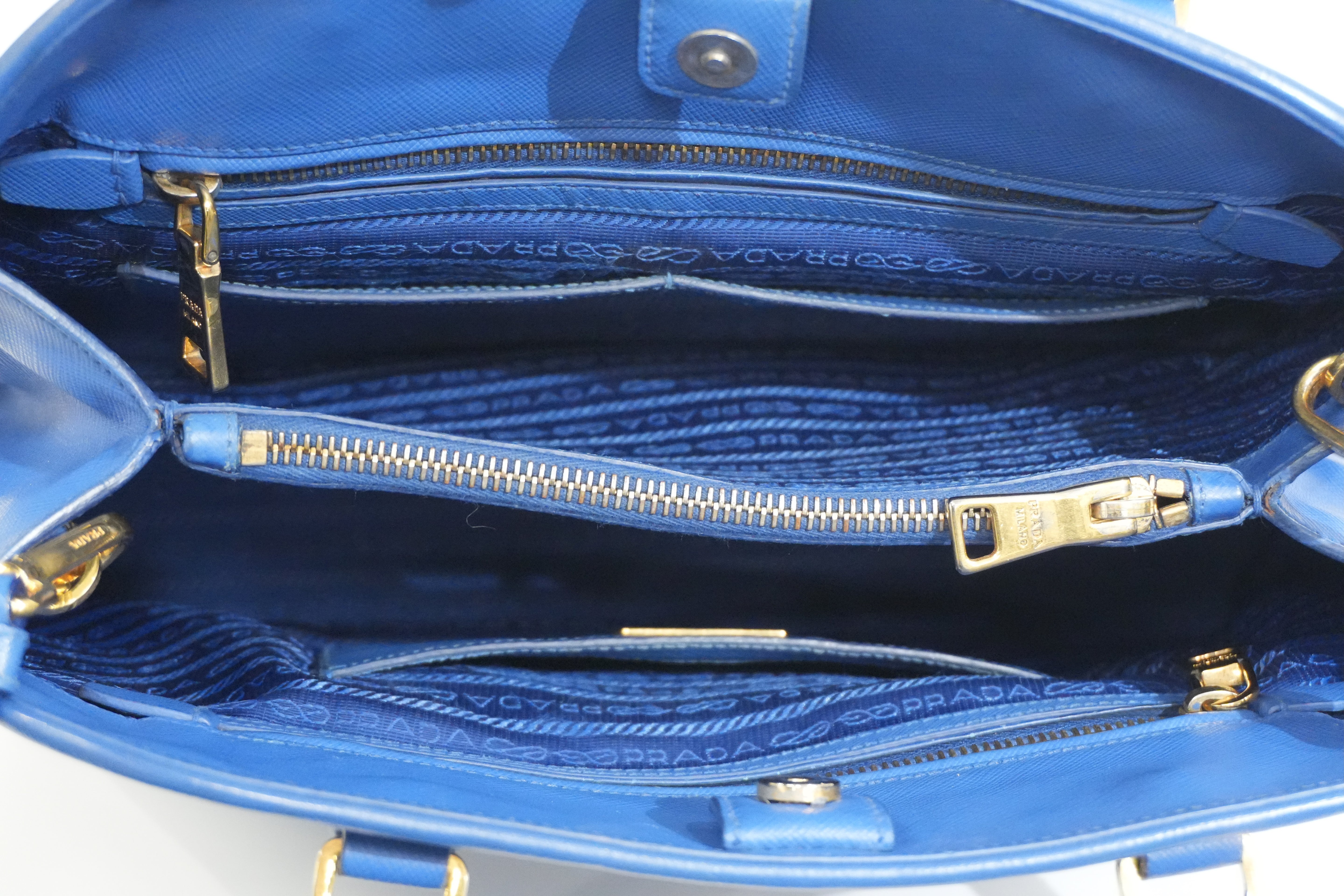 Pre-owned Prada Saffiano Two Way Shoulder Bag Blue