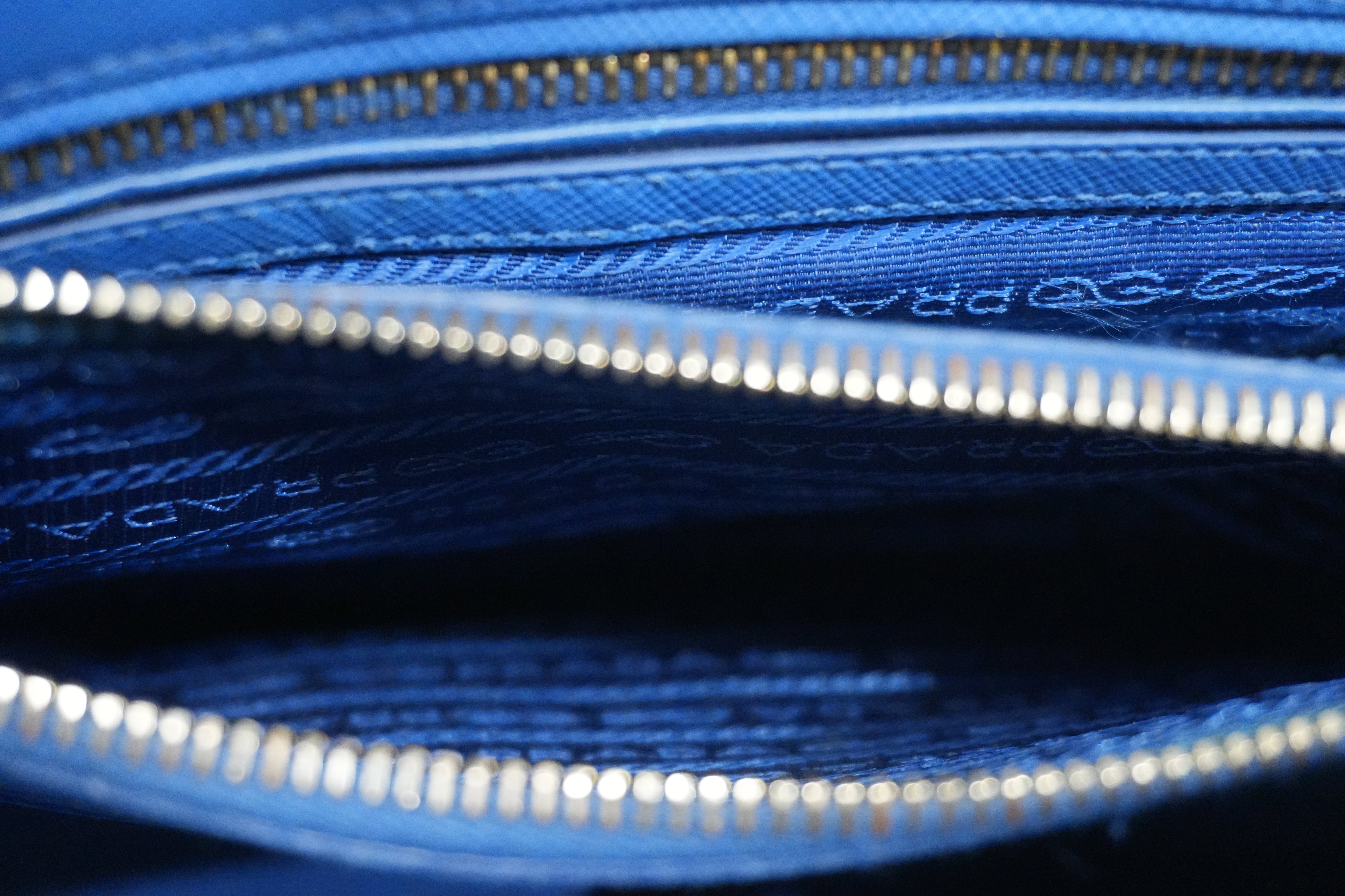 Pre-owned Prada Saffiano Two Way Shoulder Bag Blue