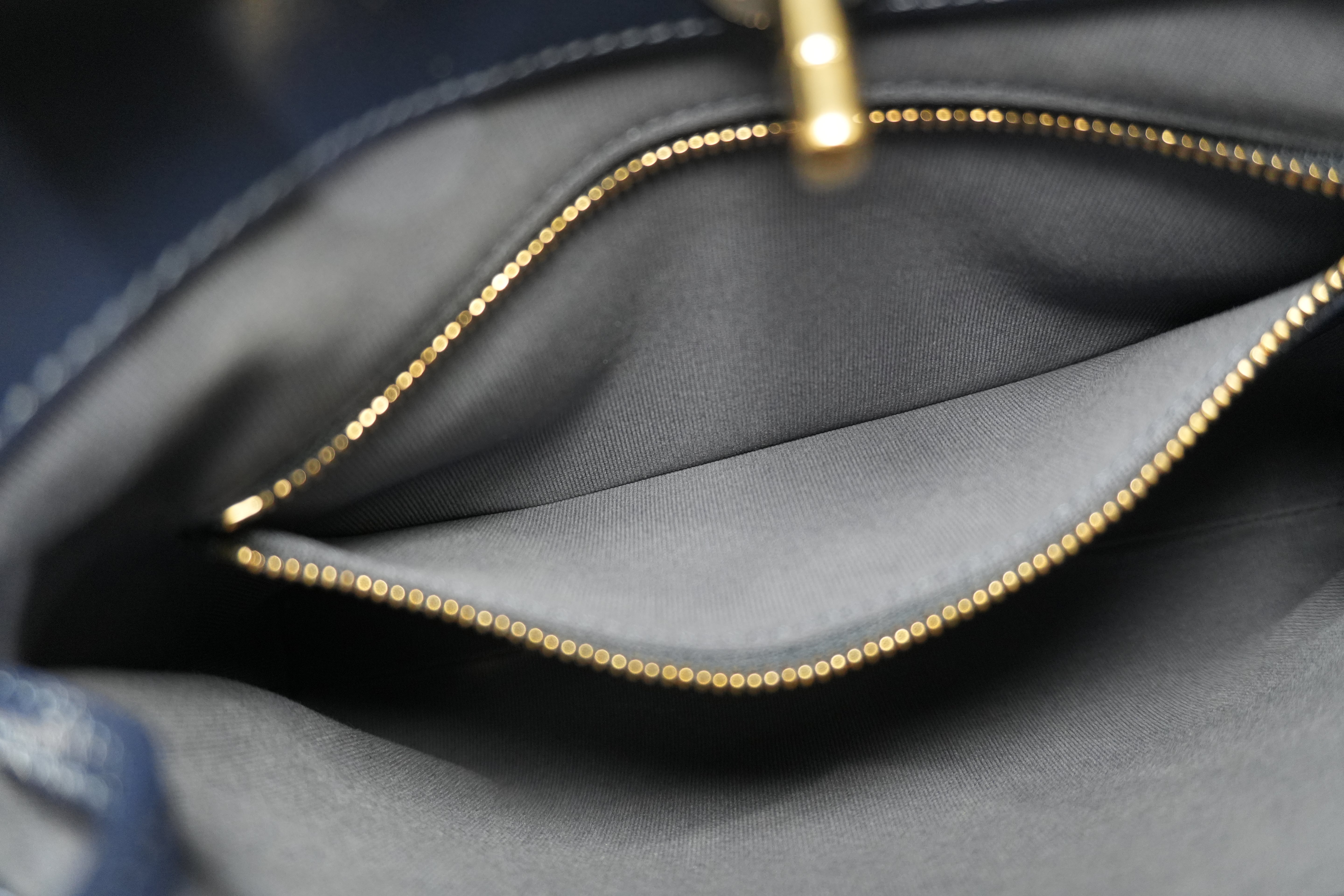 Pre-owned Chanel 31 Mini Shopping Shoulder Bag Blue