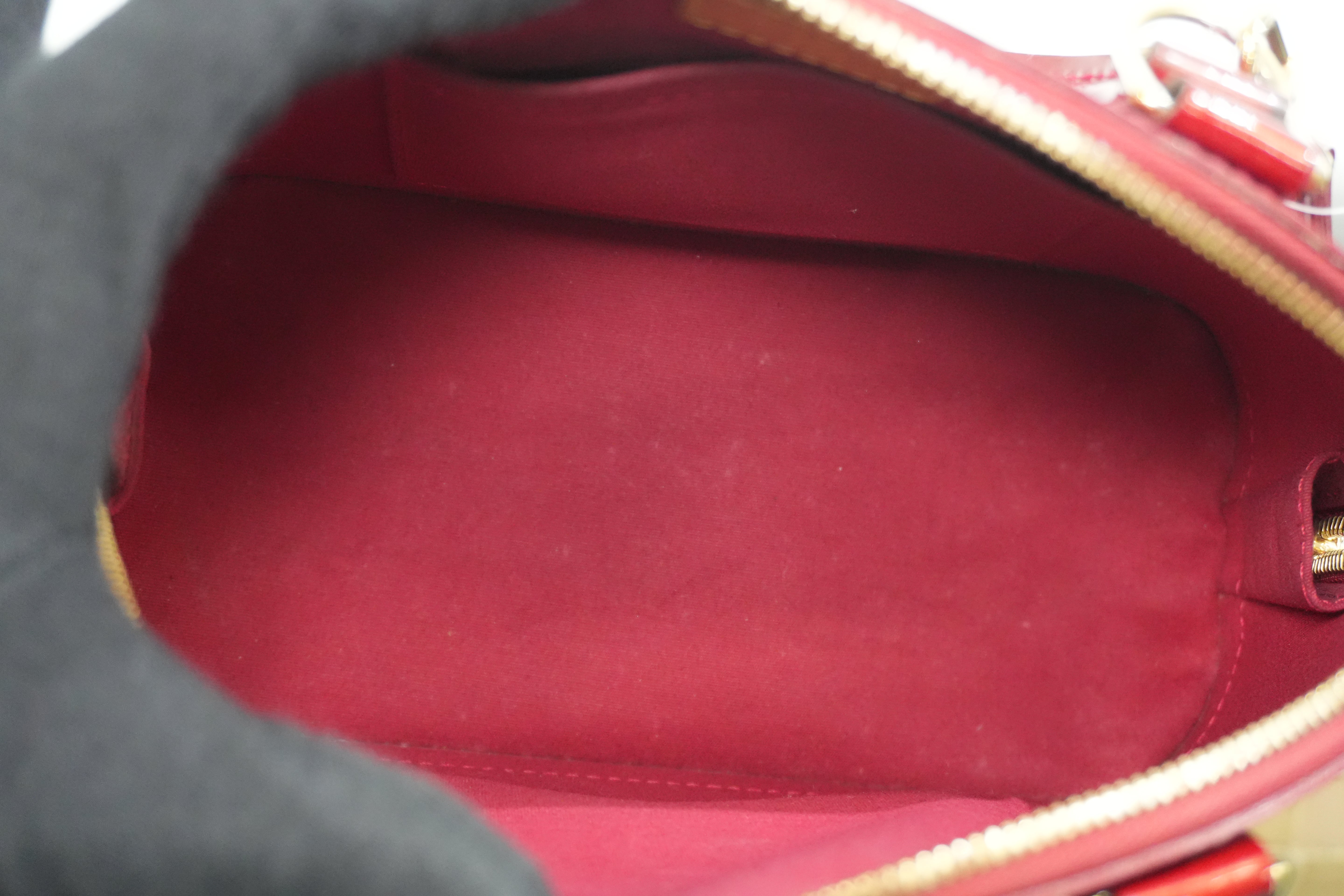 Pre-owned Louis Vuitton Vernis Alma BB Rayures Shoulder Bag Red