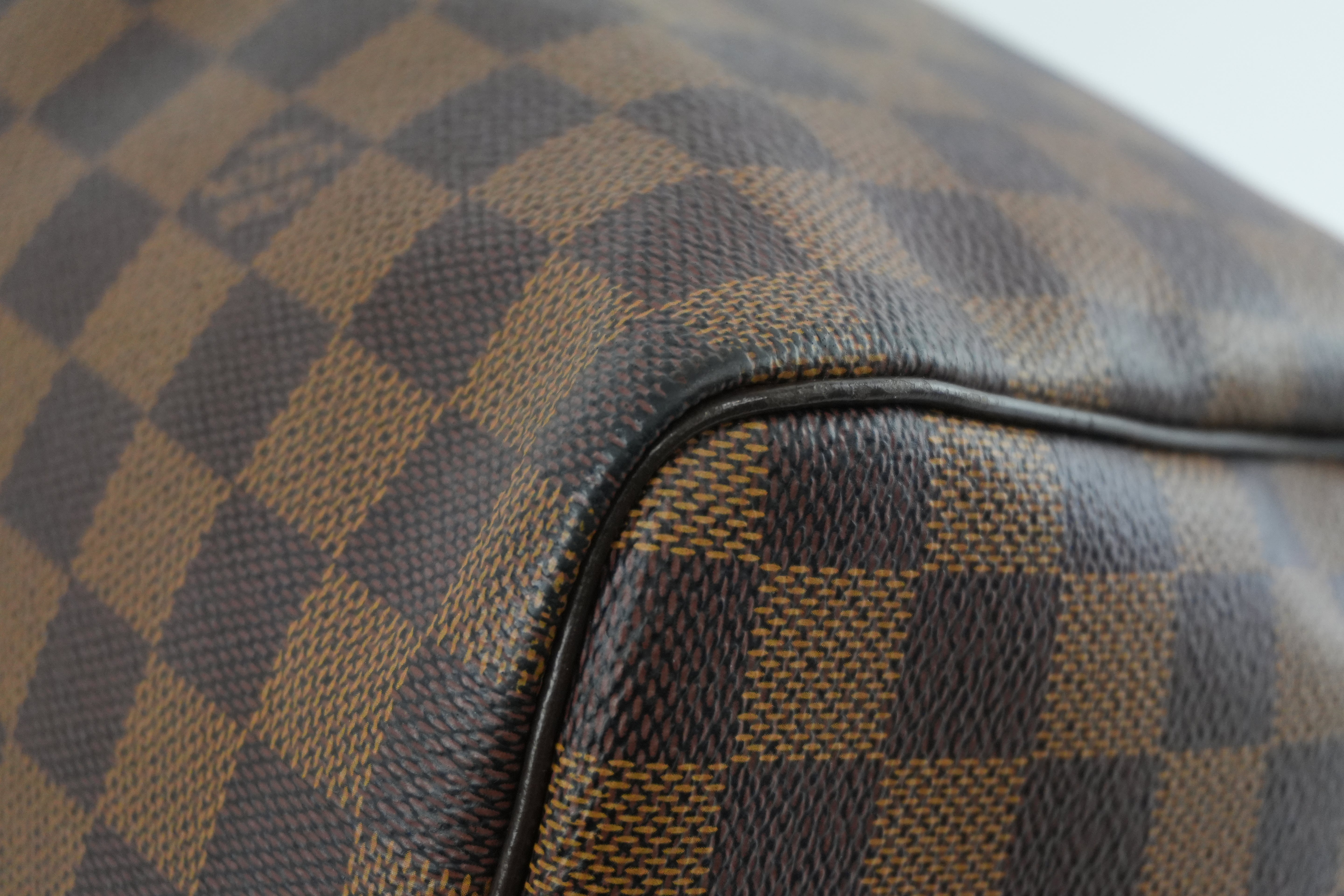 Louis Vuitton Damier Ebene Speedy 30 Handbag Used