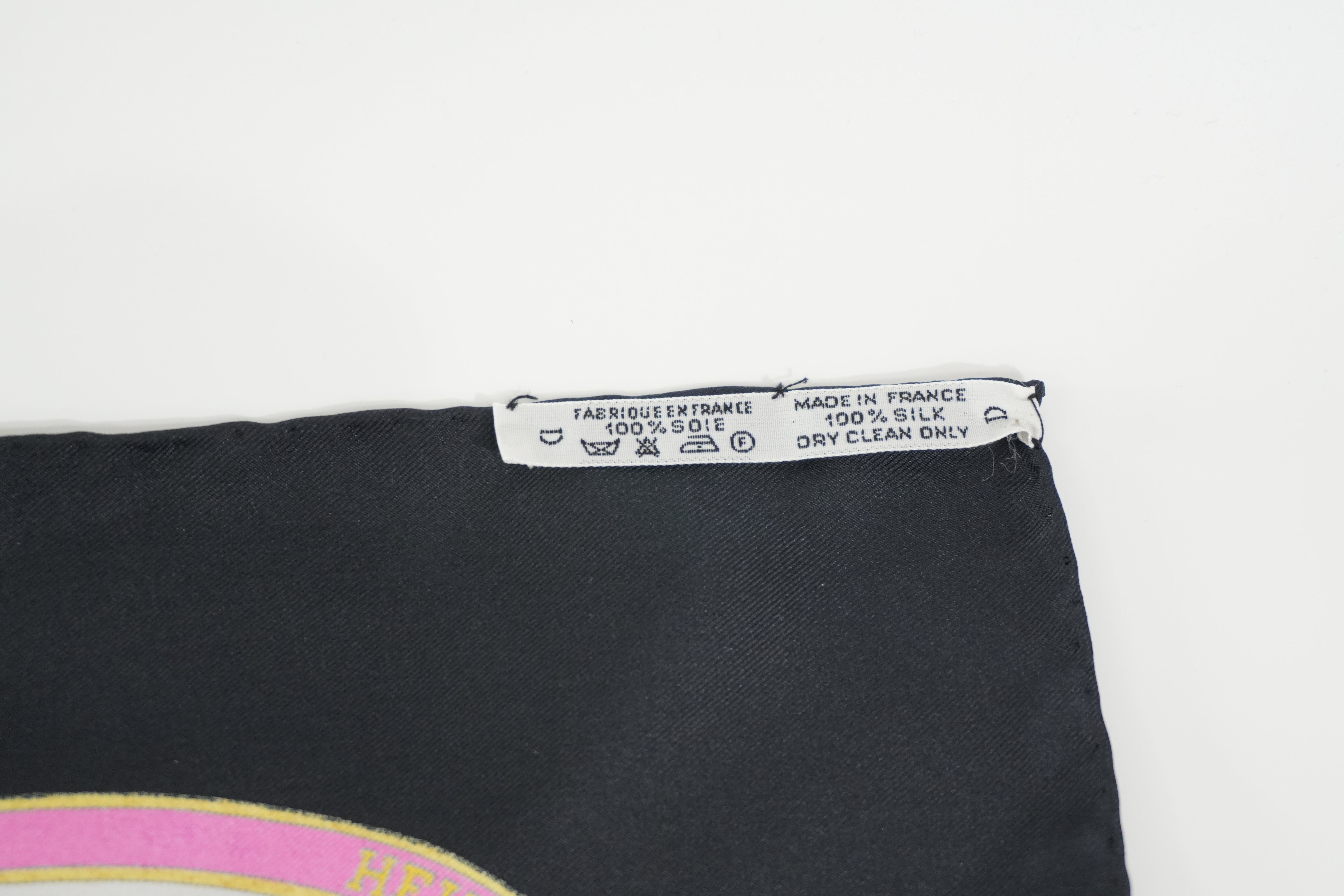 Pre-owned Hermes Scarf Black and Pink