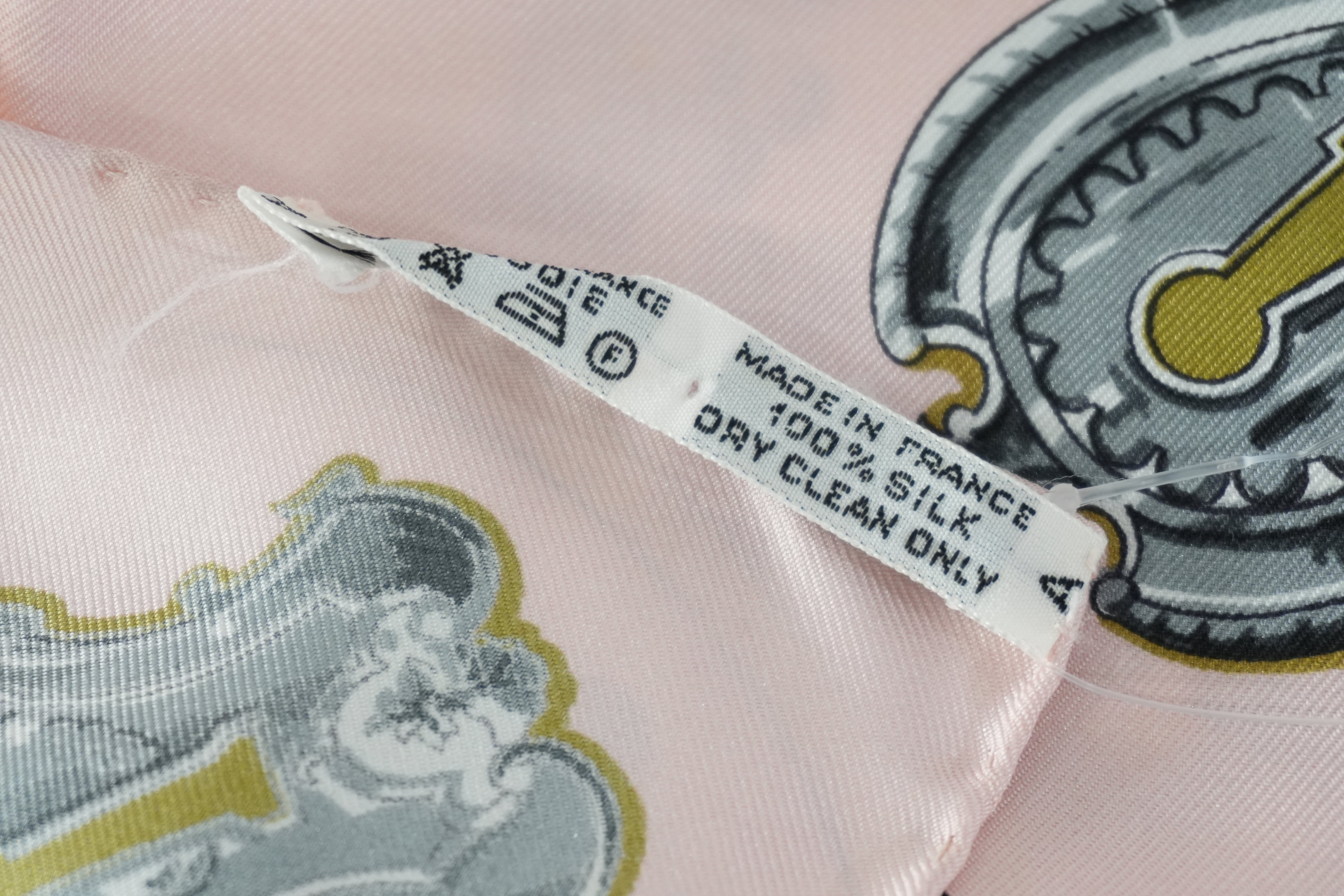 Pre-owned Hermes Scarf Pink