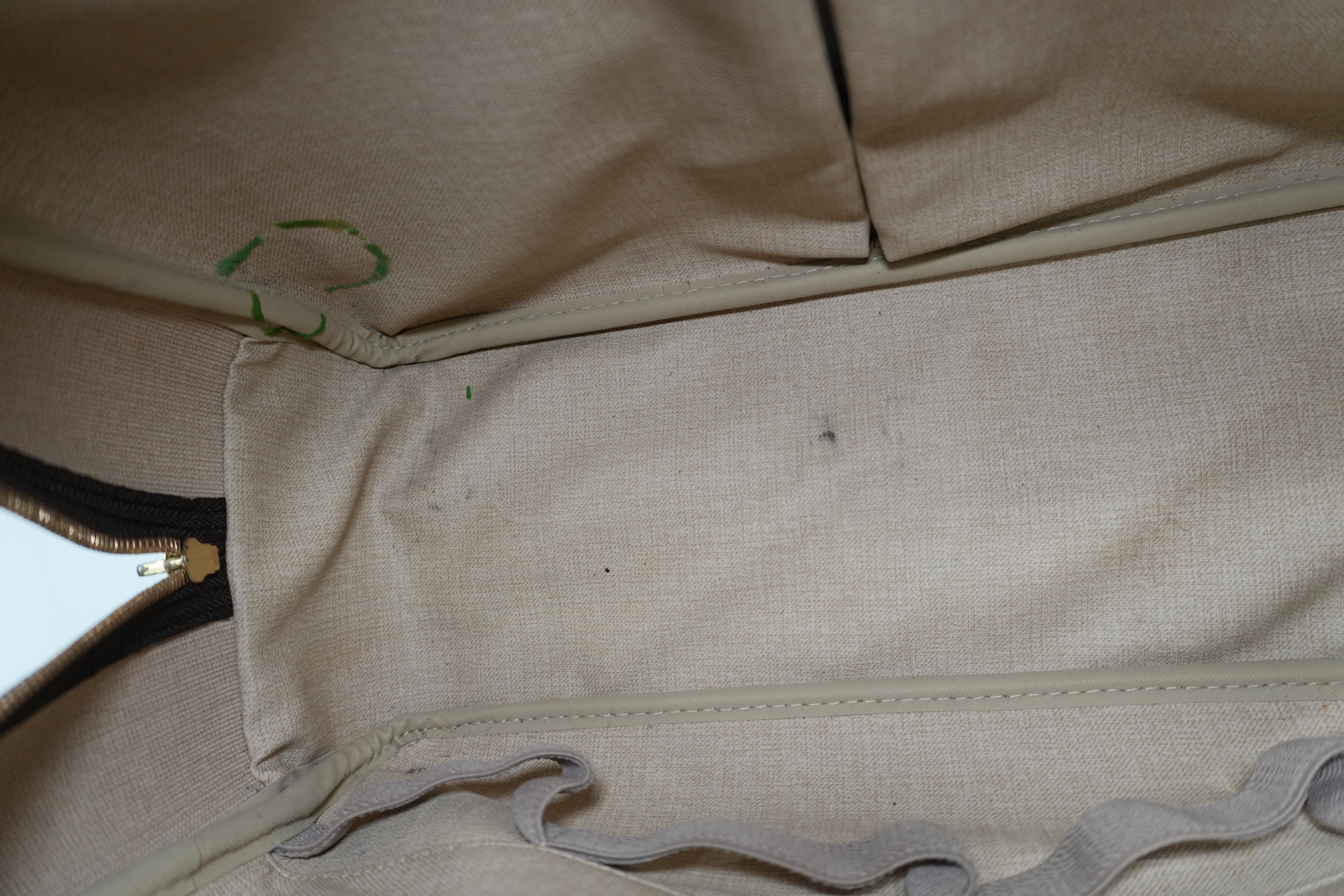 Louis Vuitton Monogram Deauville Handbag Used