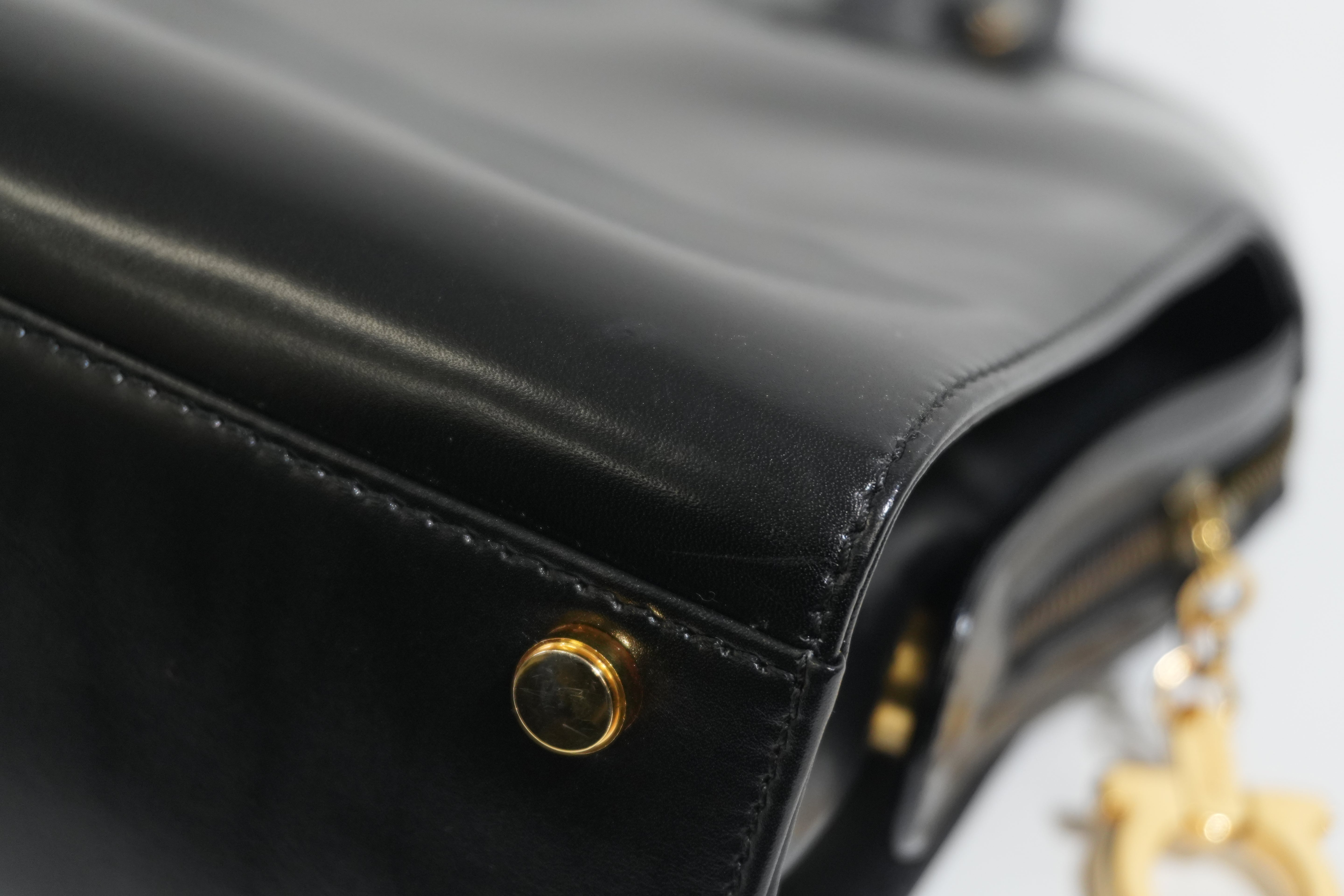 Pre-owned Ferragamo Leather Handbag Black