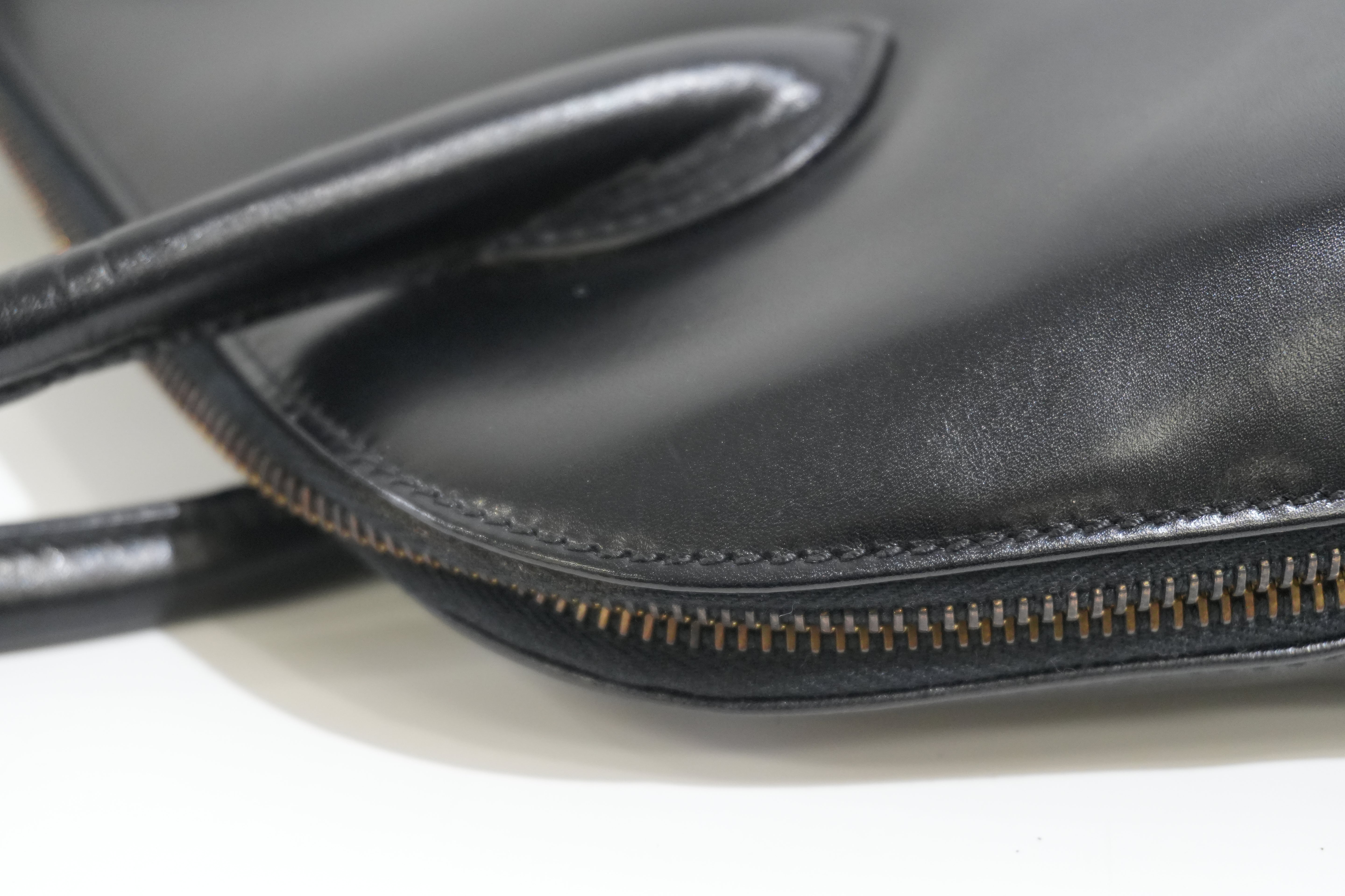 Pre-owned Ferragamo Leather Handbag Black