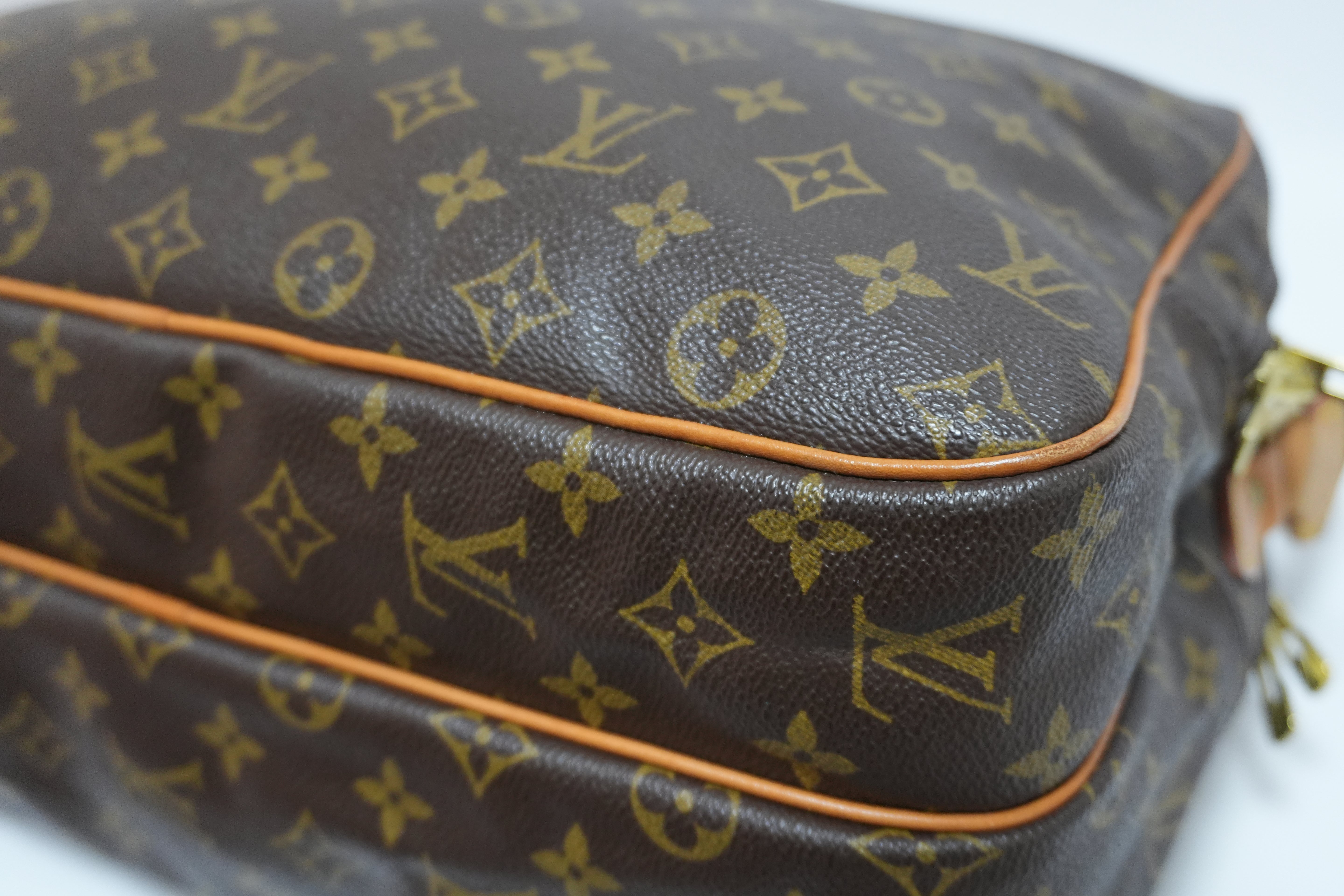 Louis Vuitton Monogram Reporter GM Messenger Bag Used