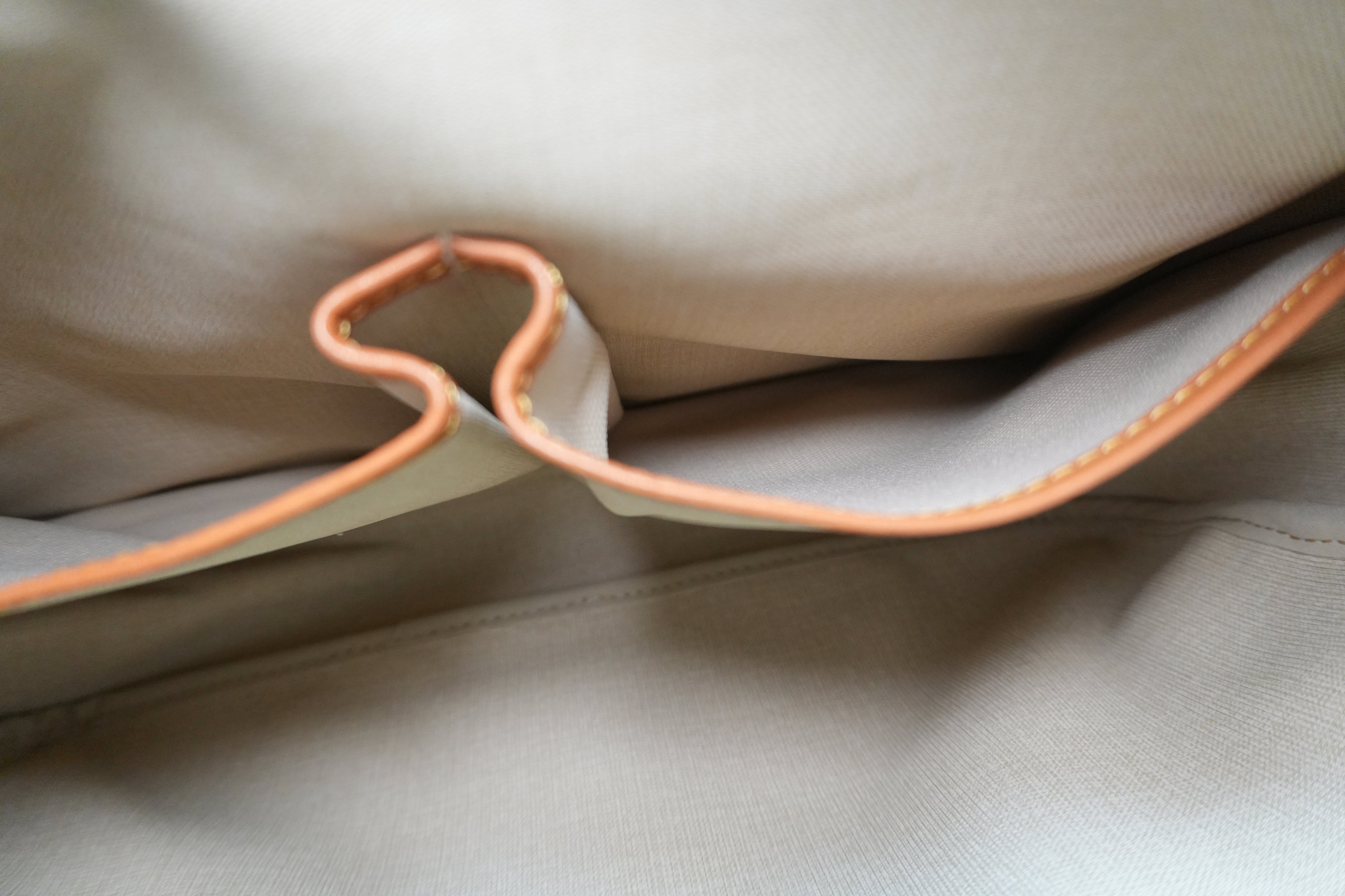 Louis Vuitton Monogram Reporter GM Messenger Bag Used