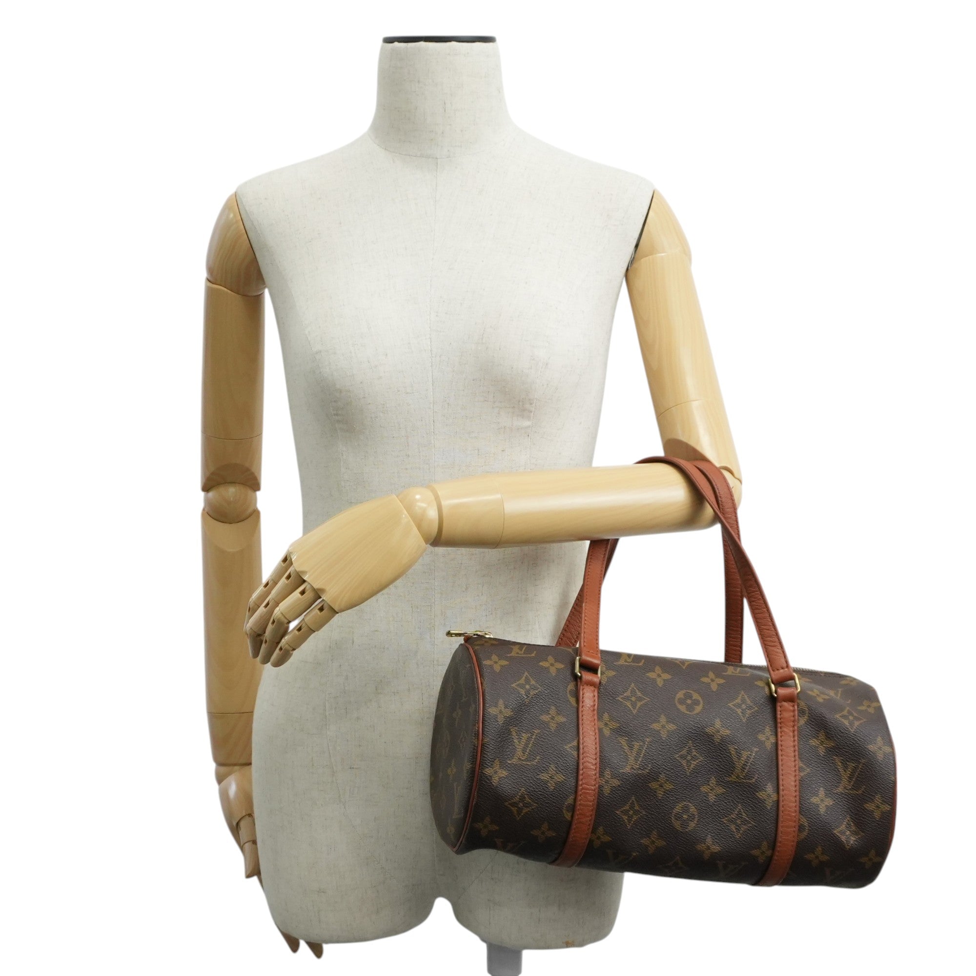 Louis Vuitton Papillon 26 Handbag Used