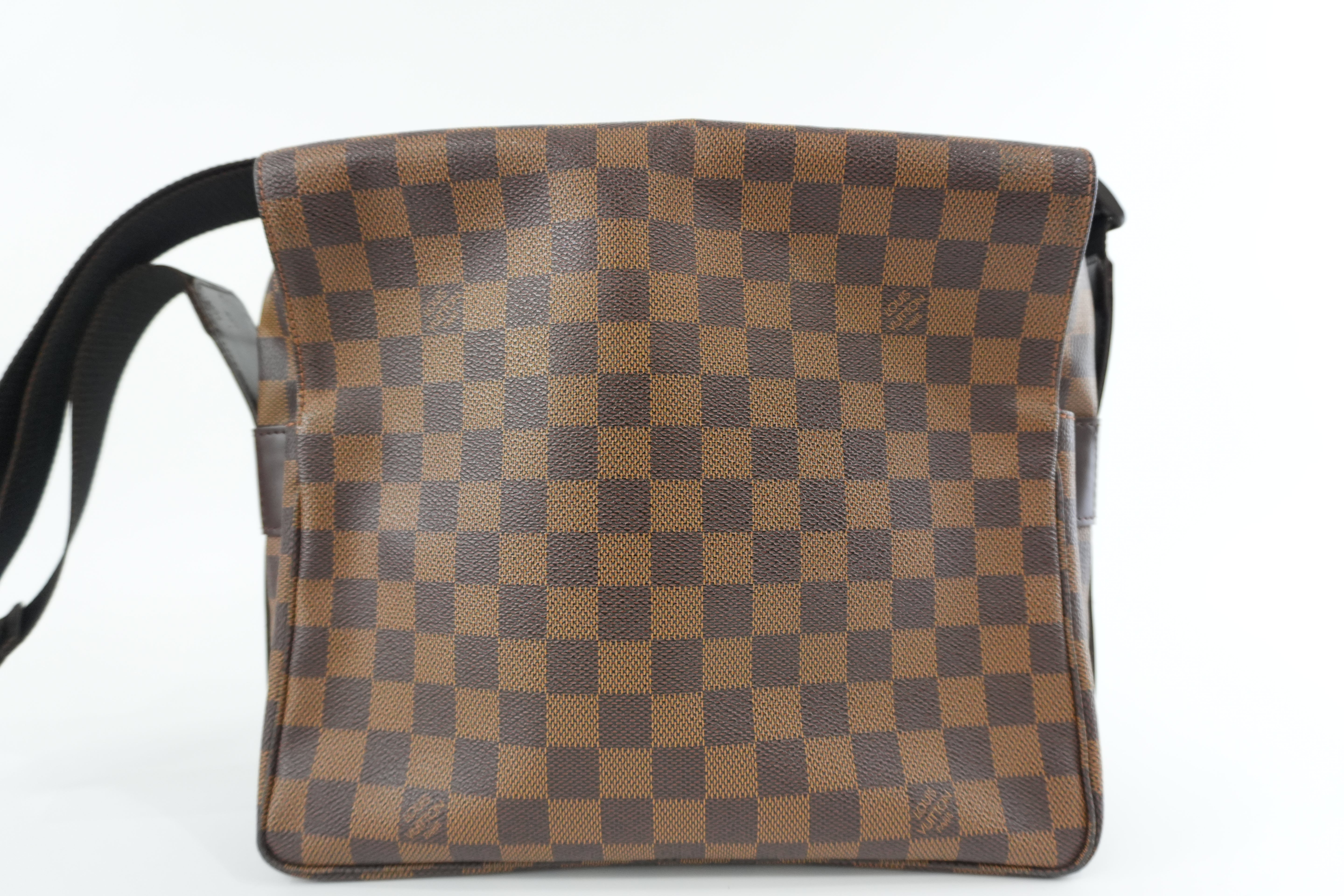 Pre-owned Louis Vuitton Damier Ebene Naviglio Messenger Bag