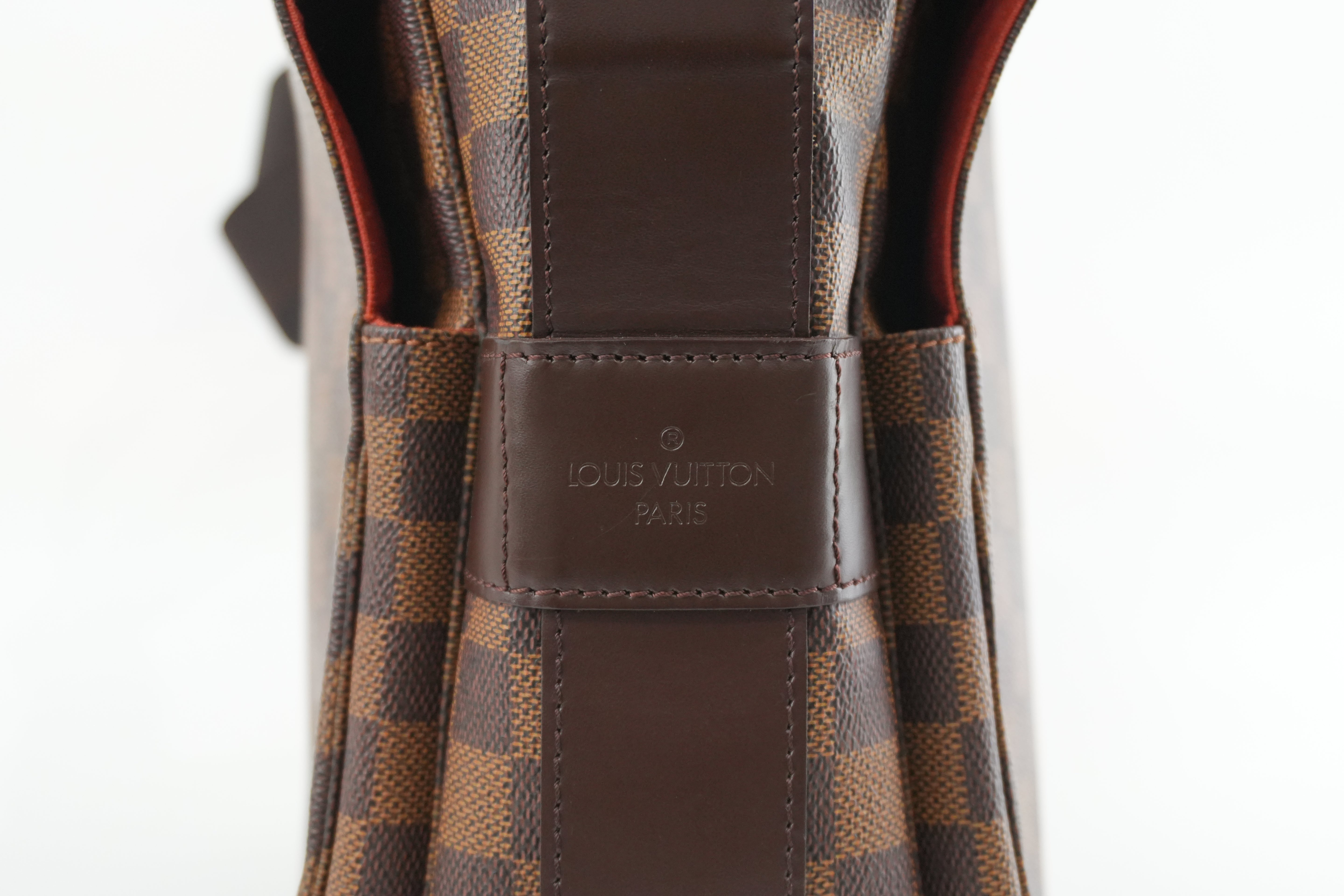 Pre-owned Louis Vuitton Damier Ebene Naviglio Messenger Bag