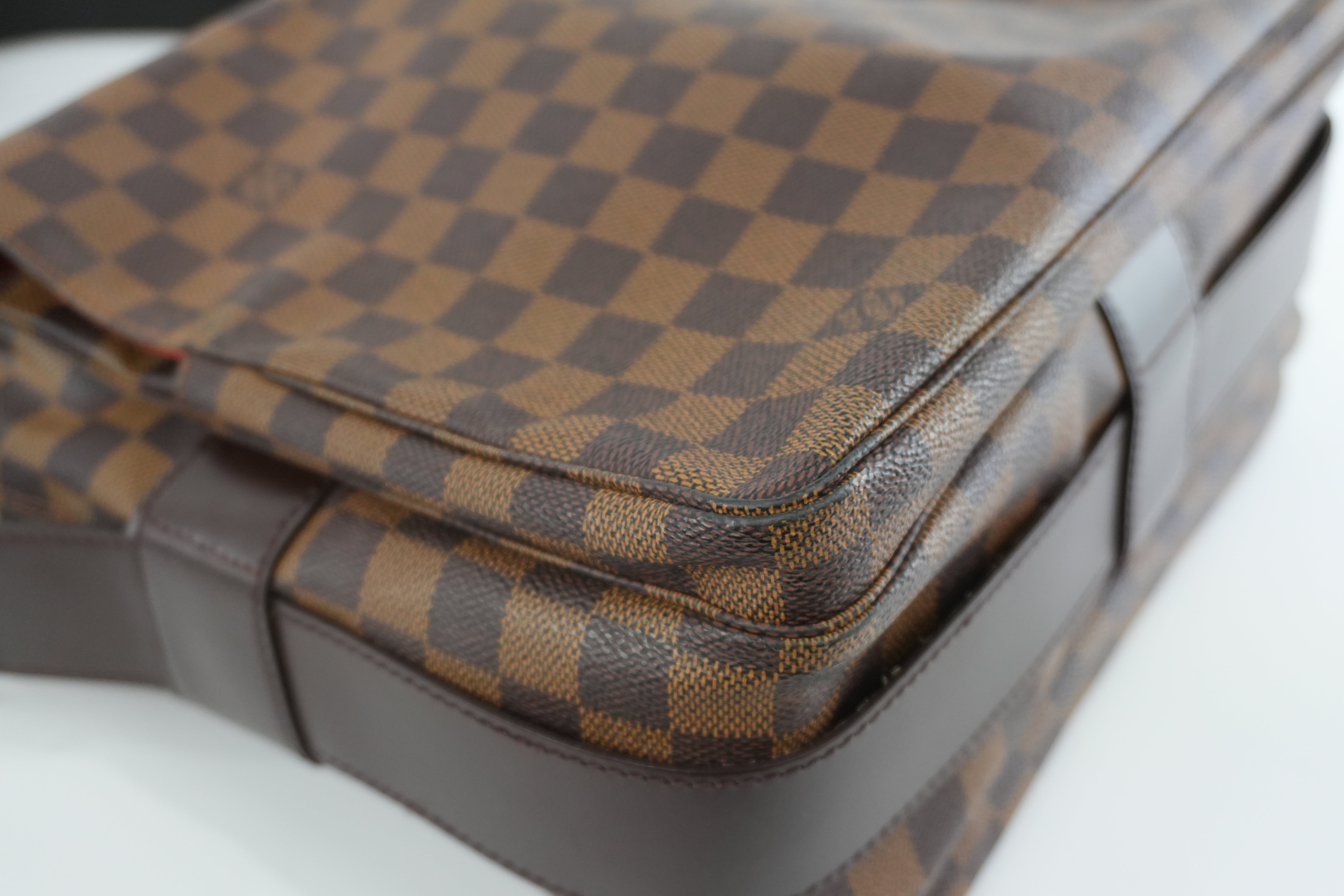 Pre-owned Louis Vuitton Damier Ebene Naviglio Messenger Bag