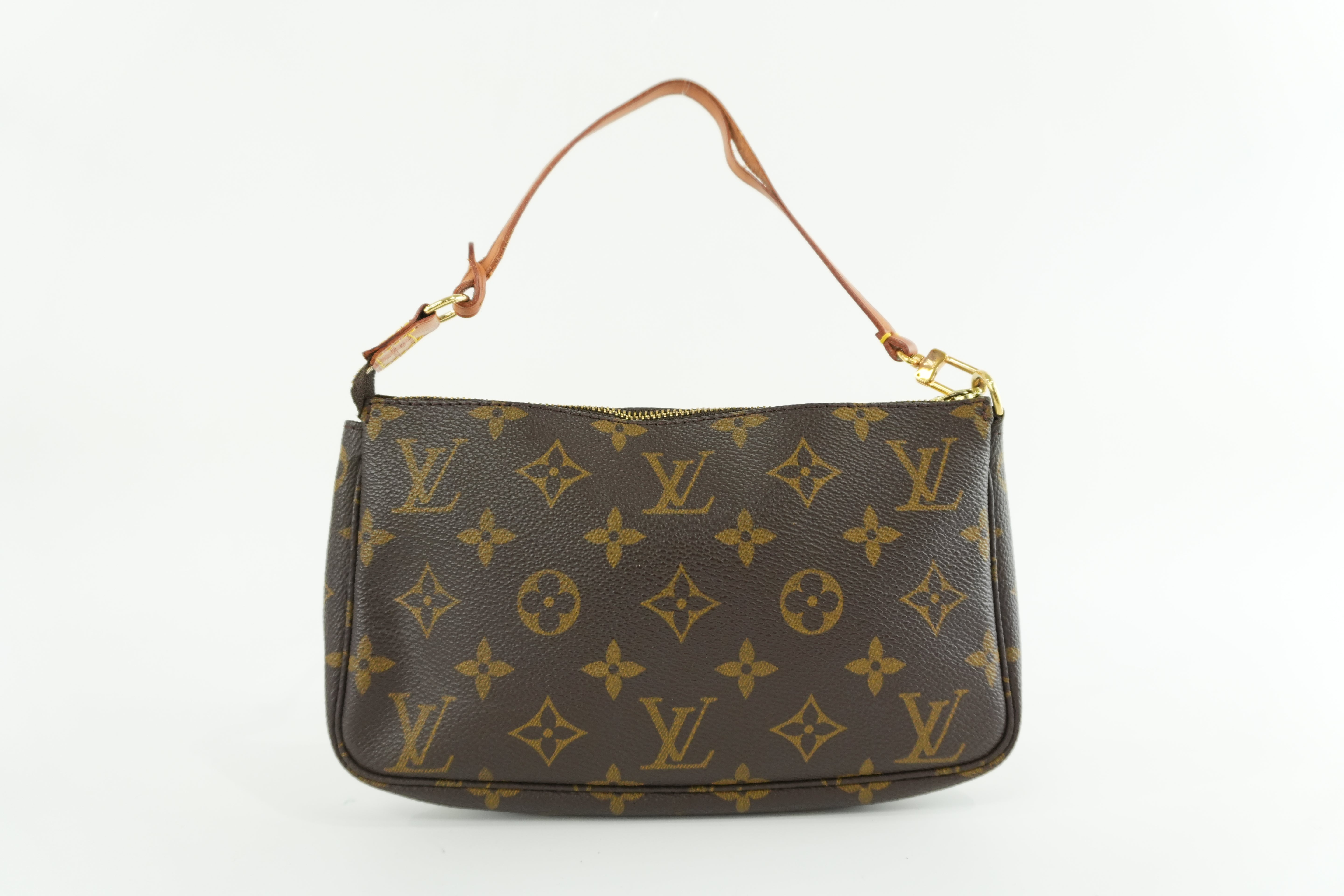 Louis Vuitton Monogram Pochette Accessories Used