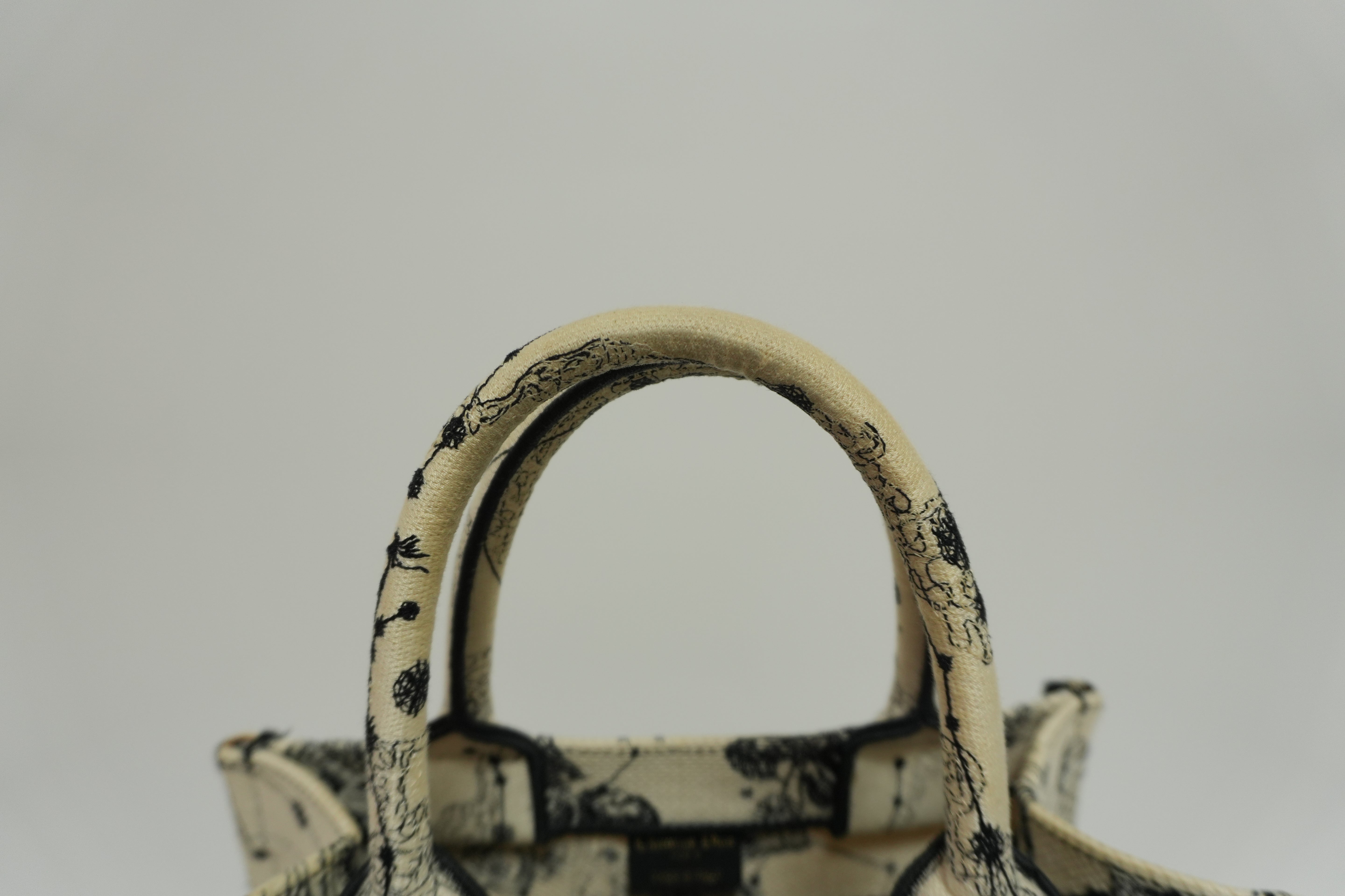 Christian Dior Canvas Small Tote Bag Black and White Used