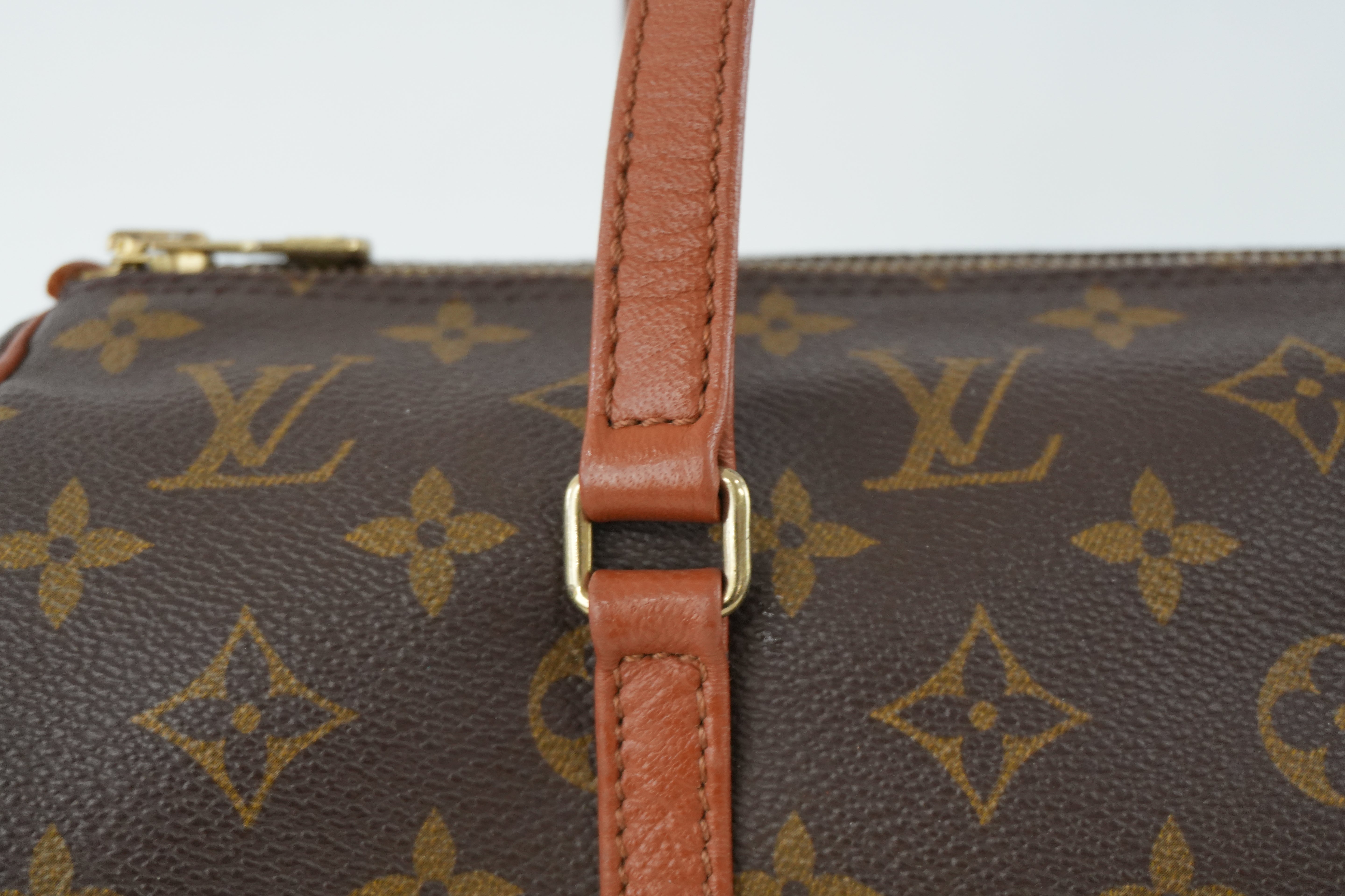 Louis Vuitton Papillon 26 Handbag Used