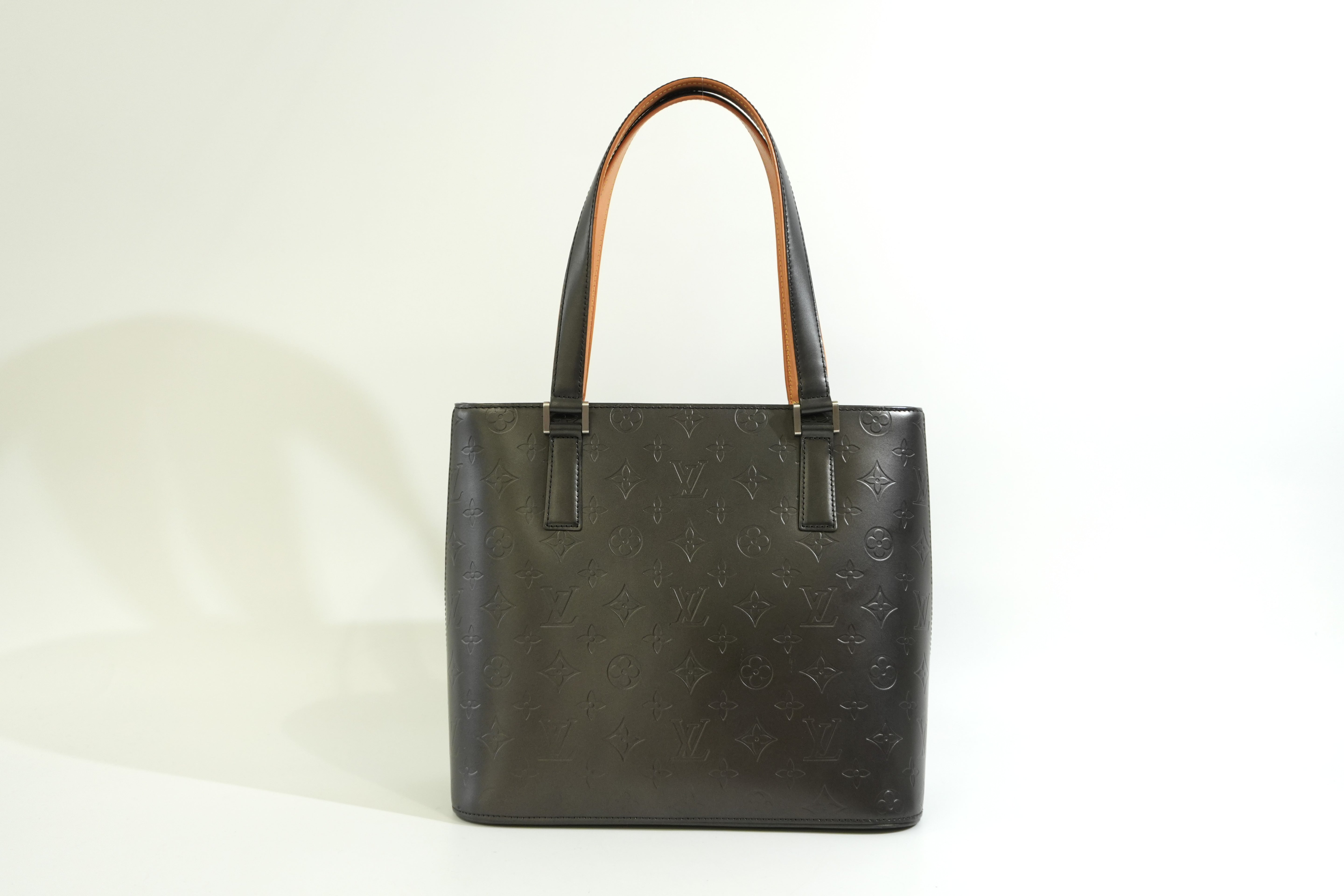 Pre-owned Louis Vuitton Stockton Handbag Gray