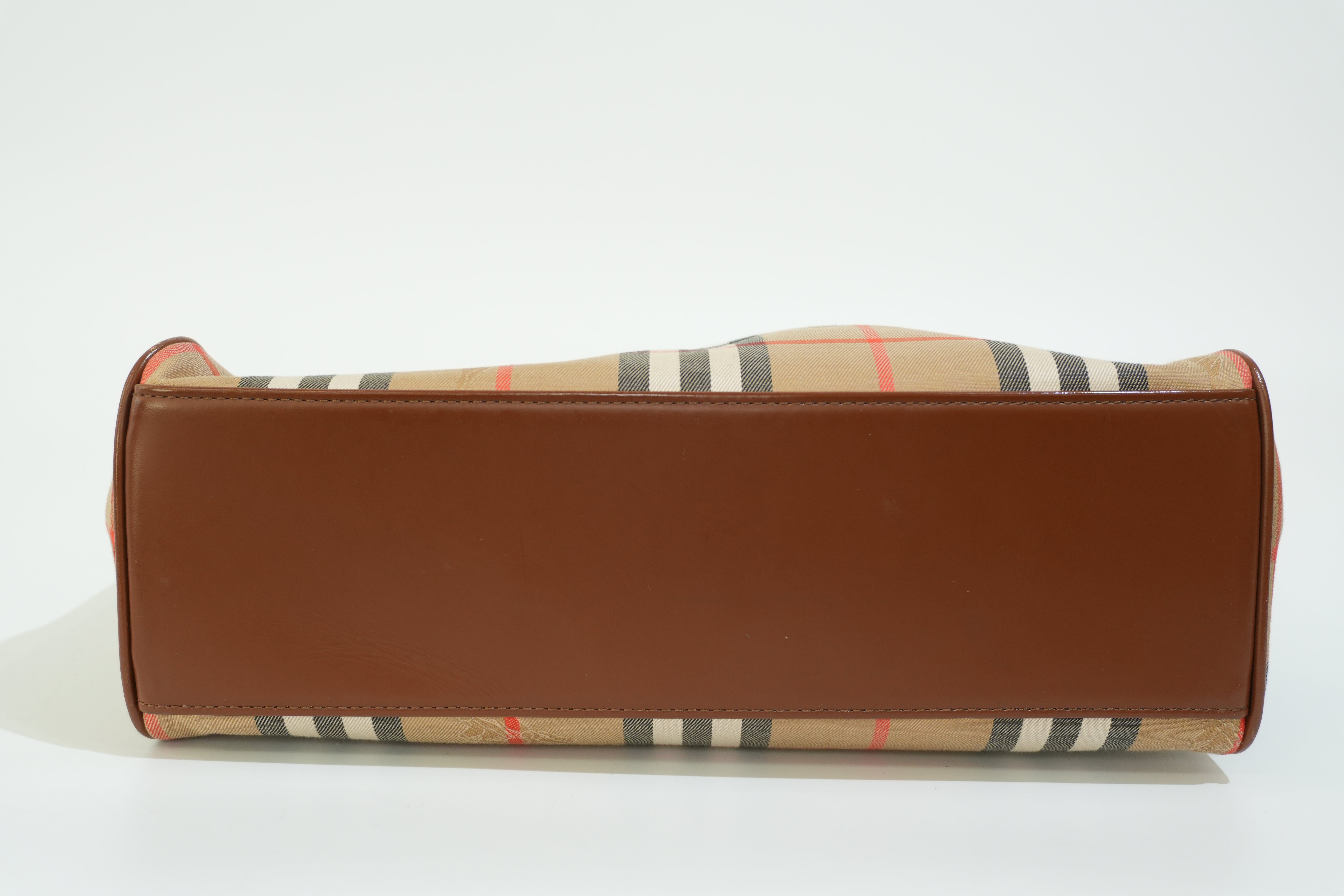 Pre-owned Burberry Nova Check Handbag Beige and Brown