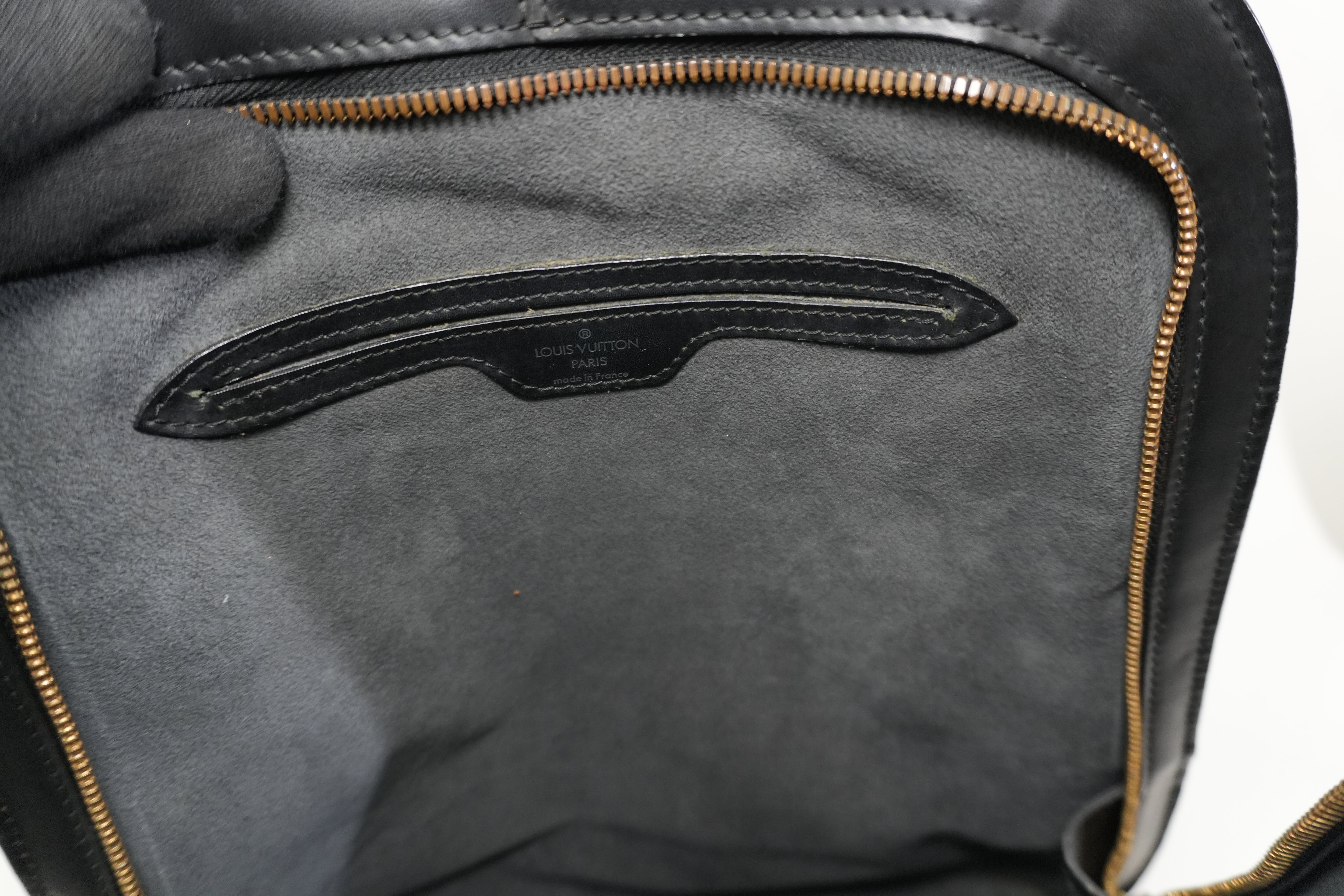 Pre-owned Louis Vuitton Epi Gobelins Backpack Black