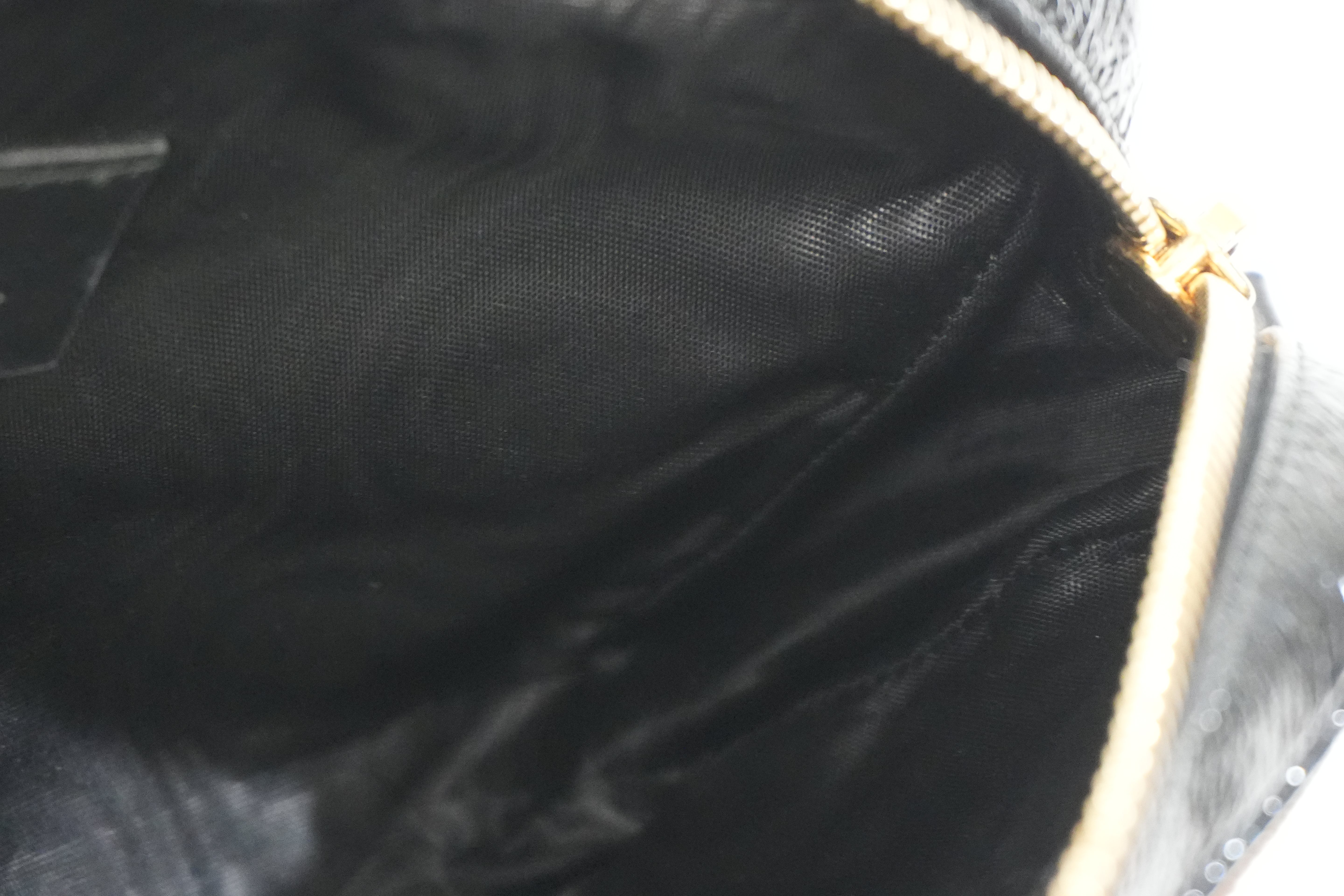 Pre-owned Gucci Suede Crossbody Bag Brown