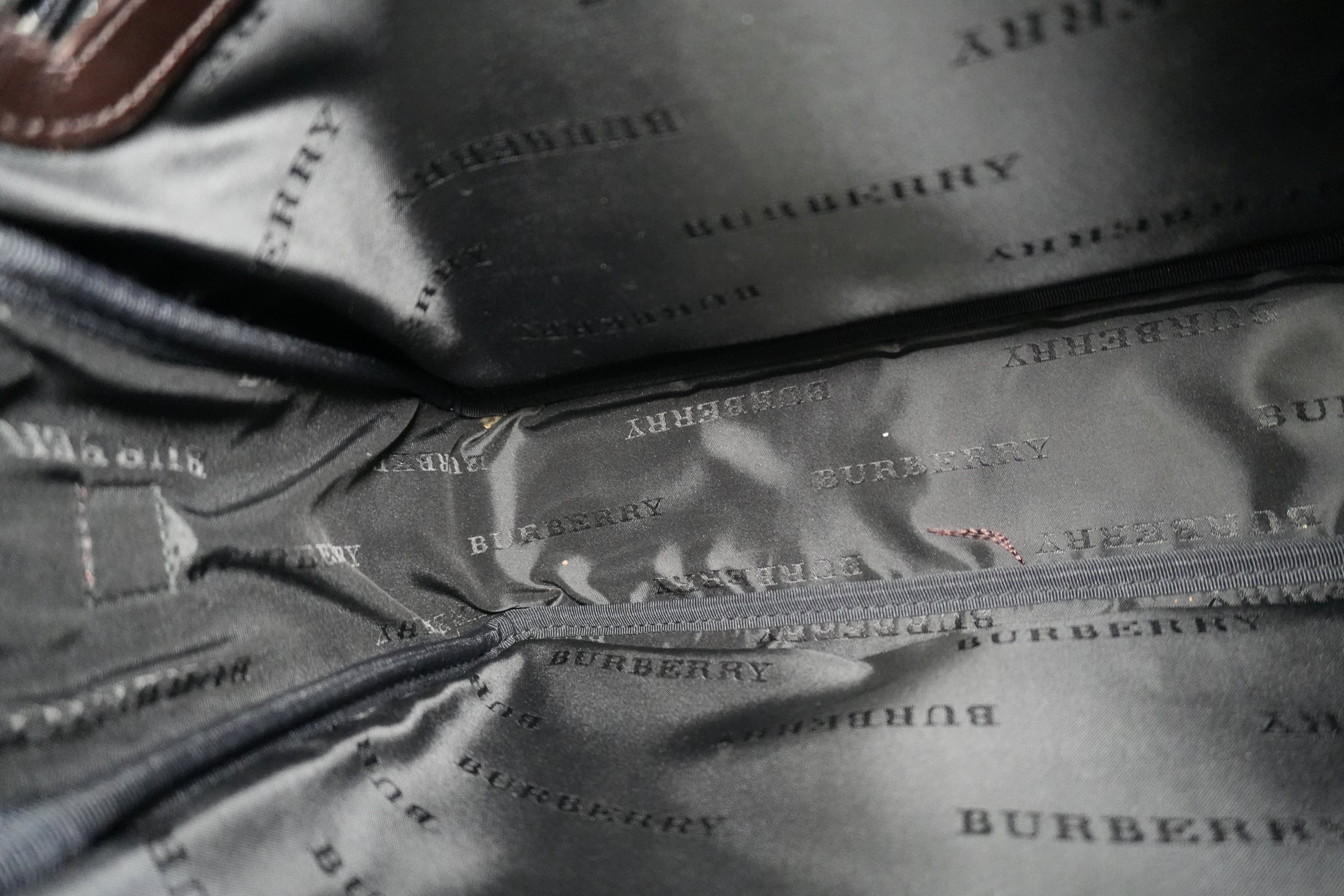 Pre-owned Burberry Nova Check Messenger Shoulder Bag Beige