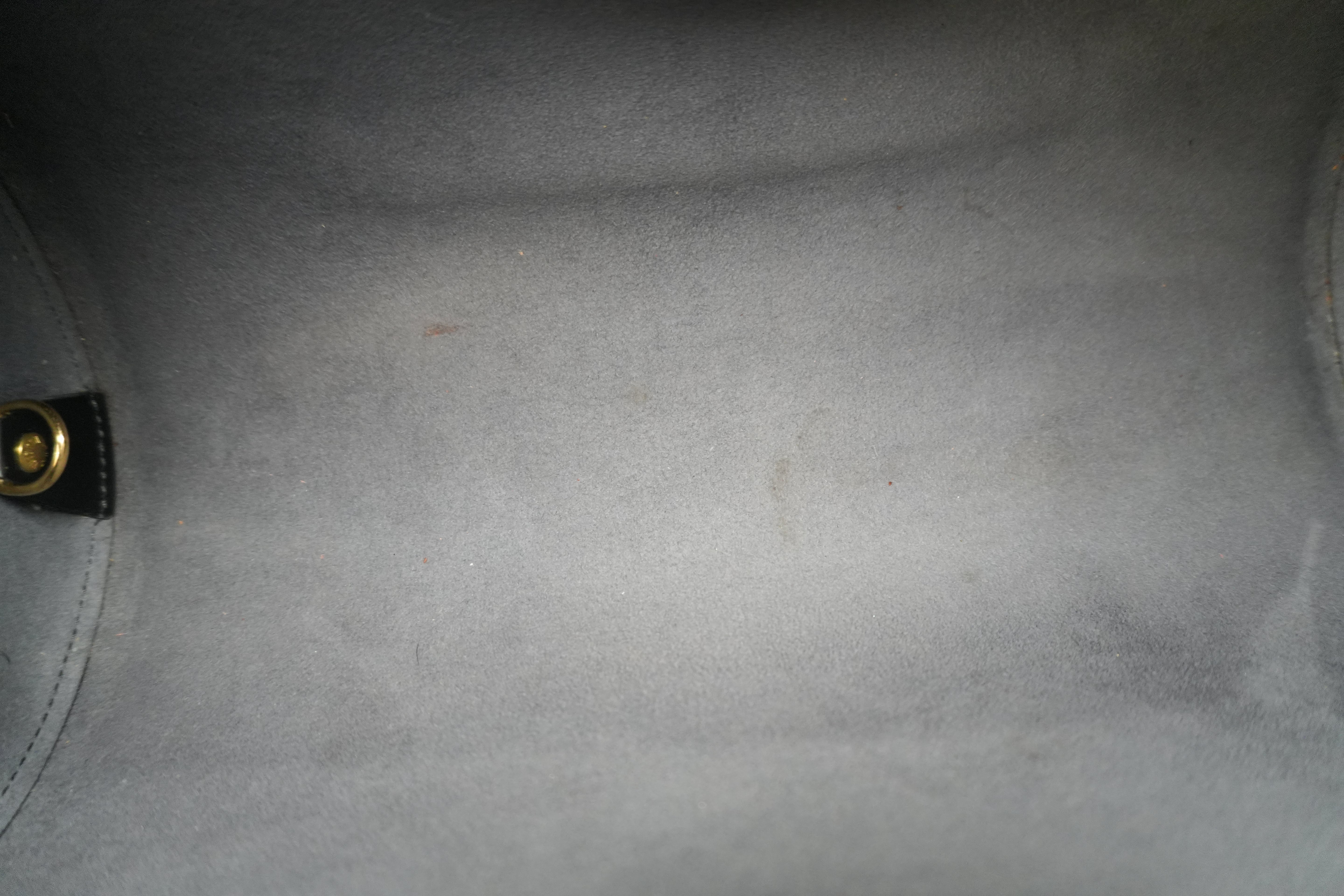 Louis Vuitton Soufflot Epi Handbag Black Used