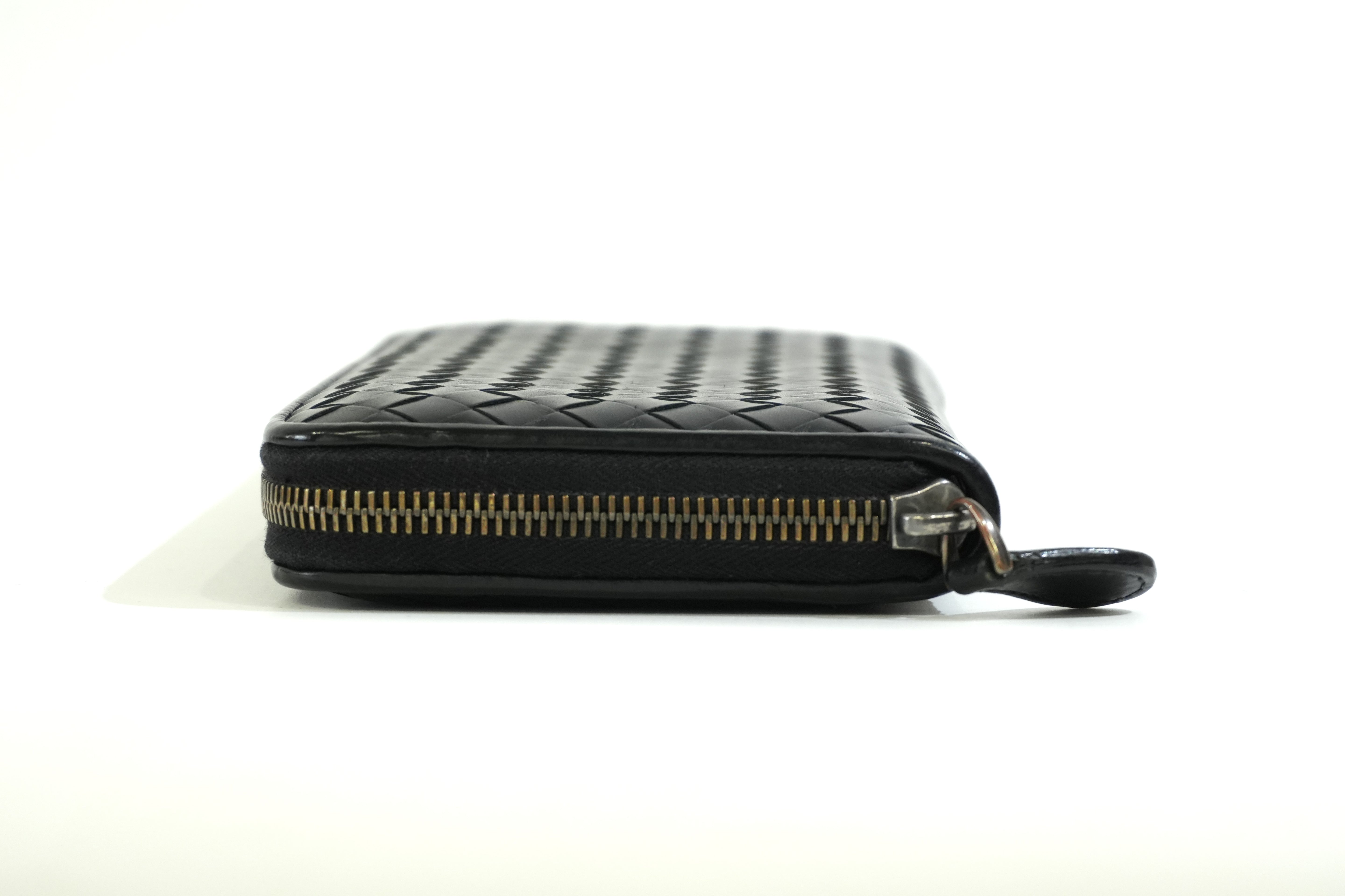 Pre-owned Bottega Intercciato Zippy Long Wallet Black