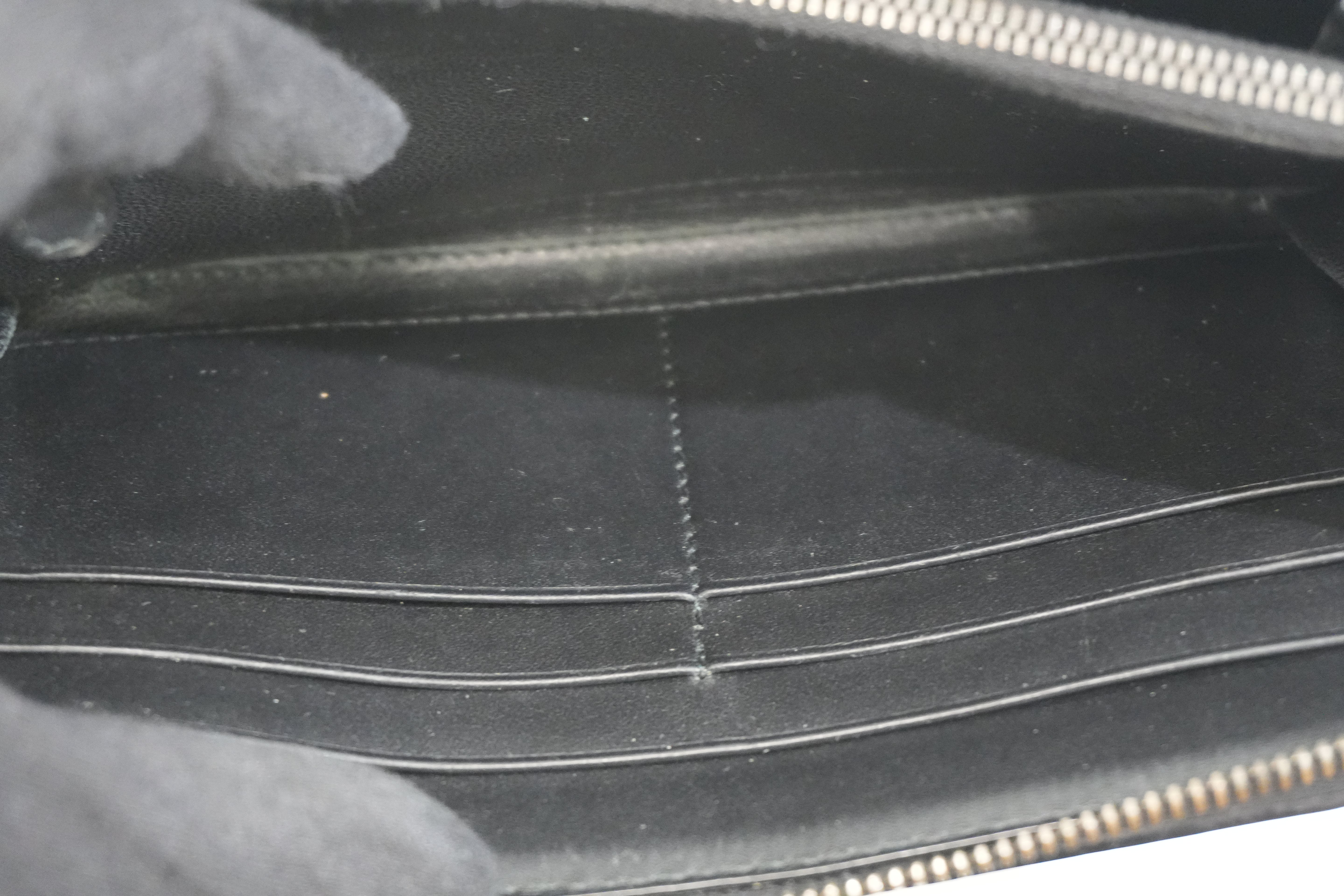 Pre-owned Bottega Intercciato Zippy Long Wallet Black