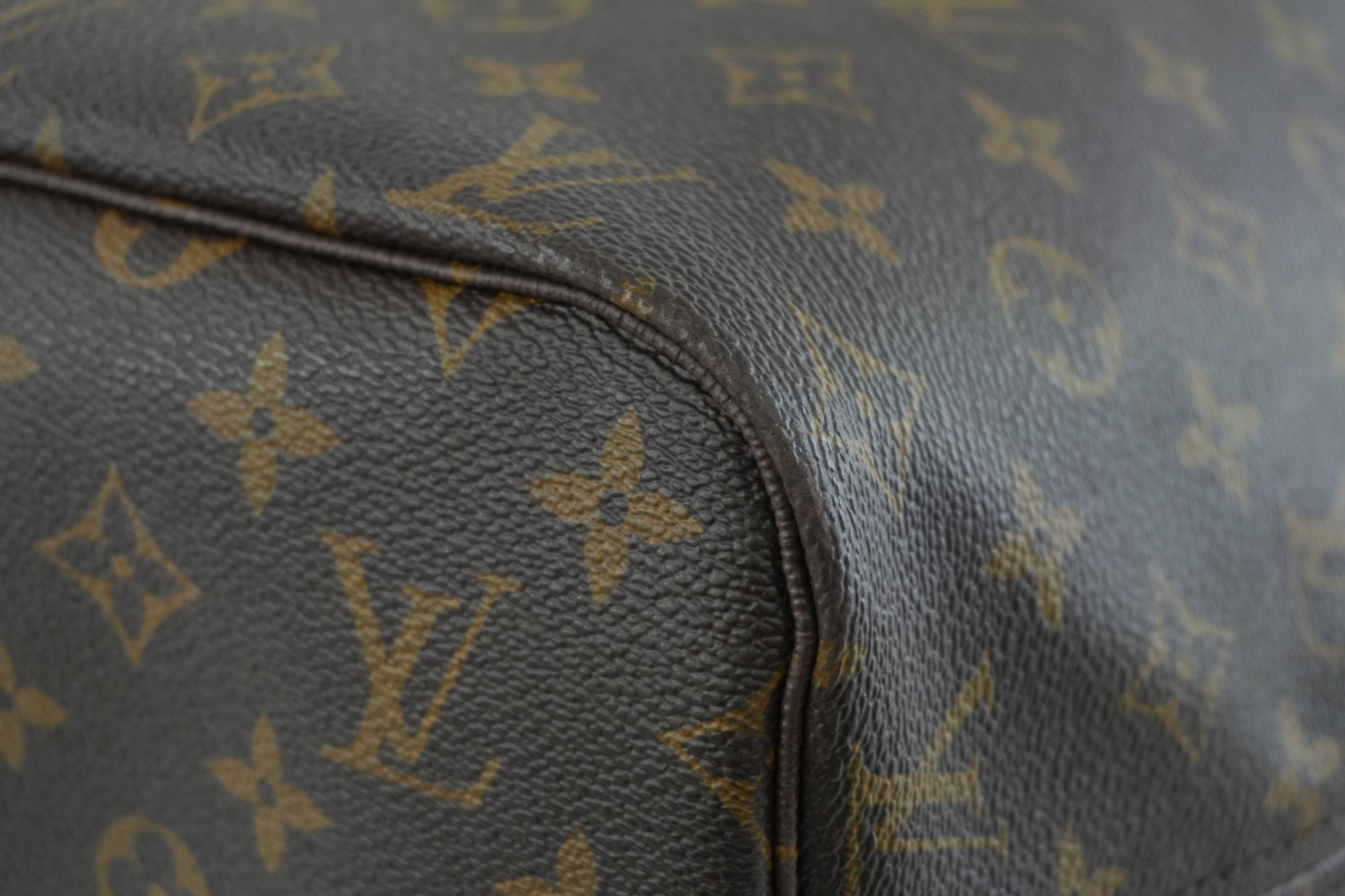 Louis Vuitton Monogram Neverfull MM Shoulder Tote Bag Used