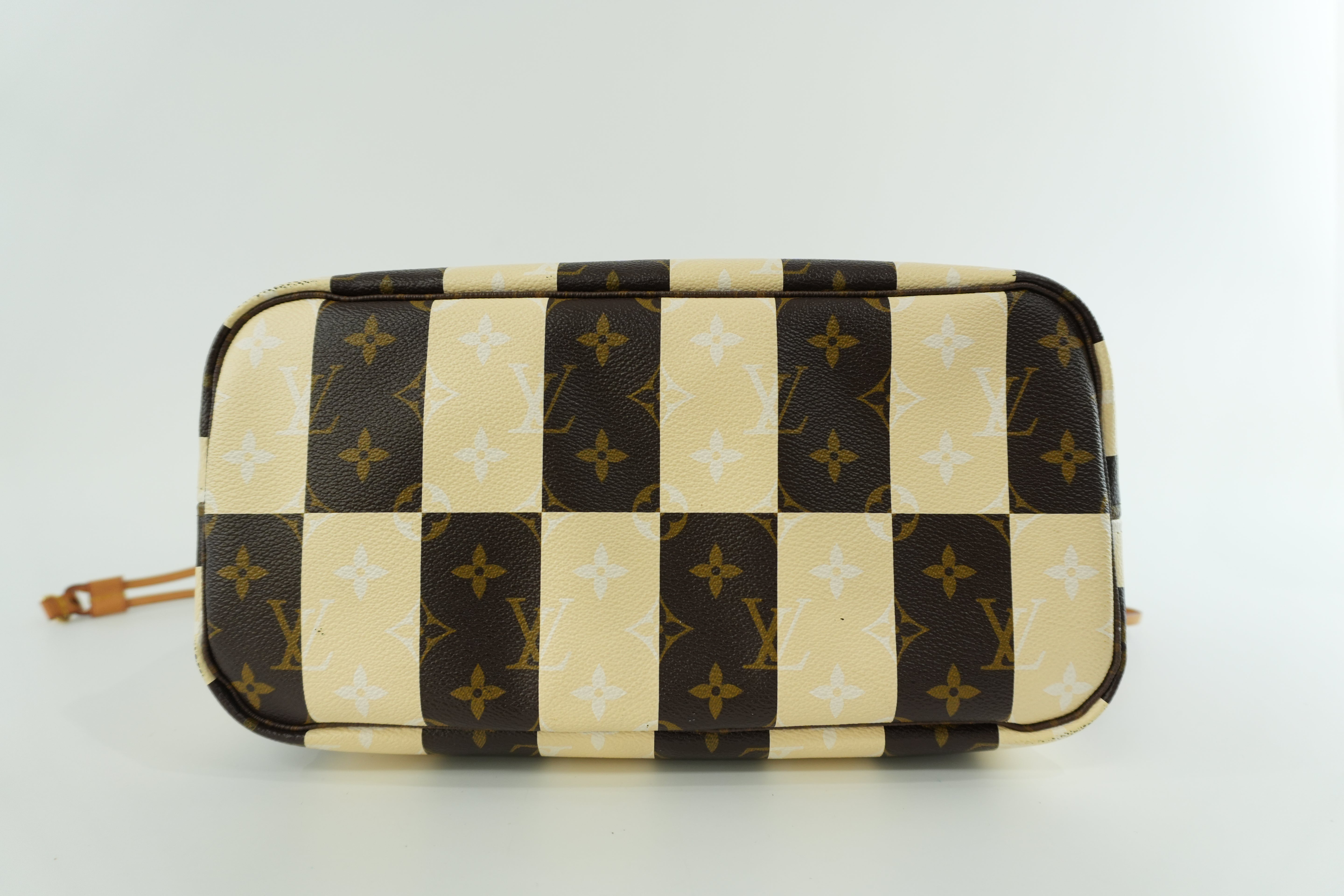 Louis Vuitton Monogram Neverfull MM Rayures Tote Bag Used