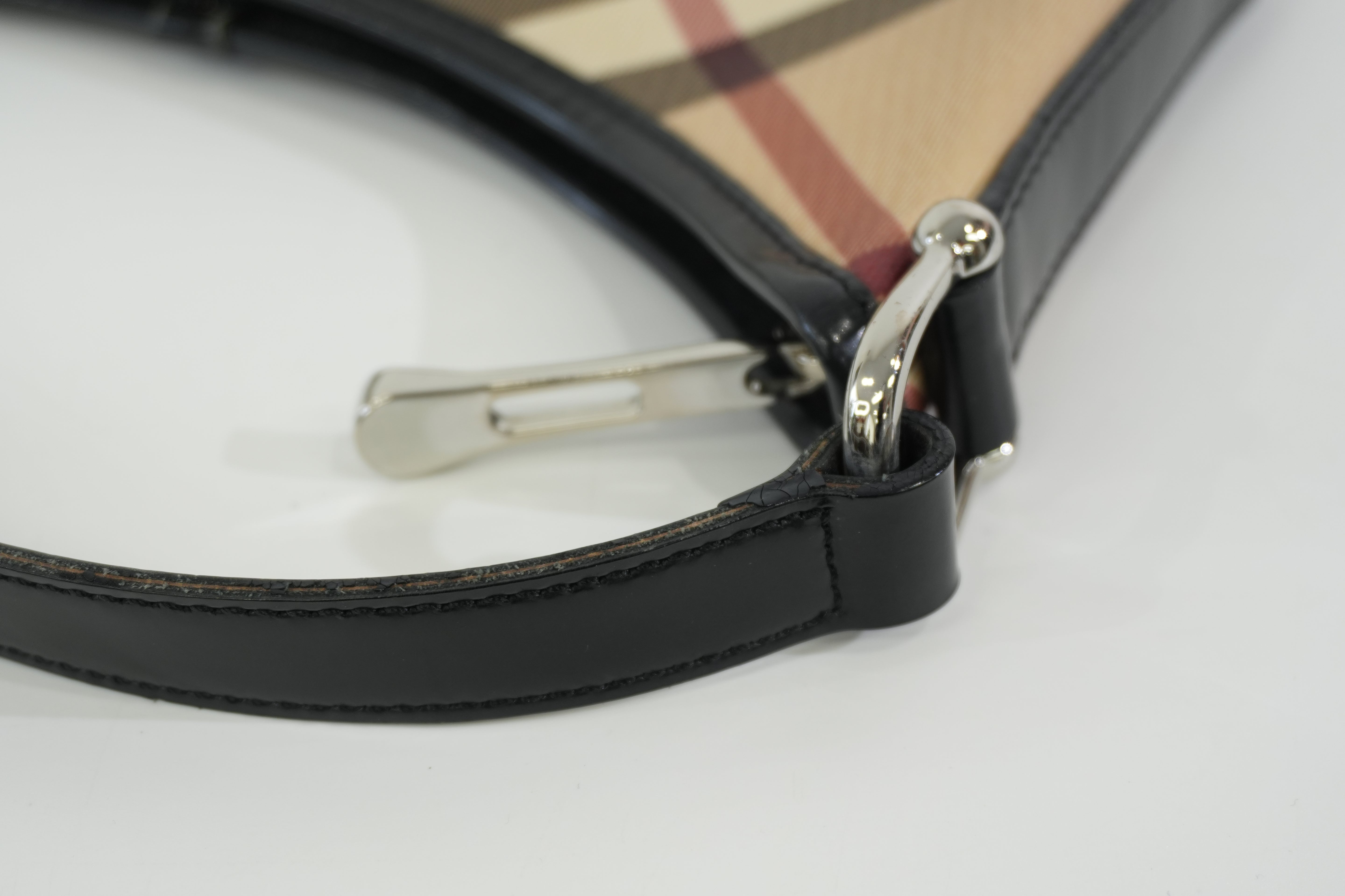 Pre-owned Burberry Nova Check Hobo Shoulder Bag Beige