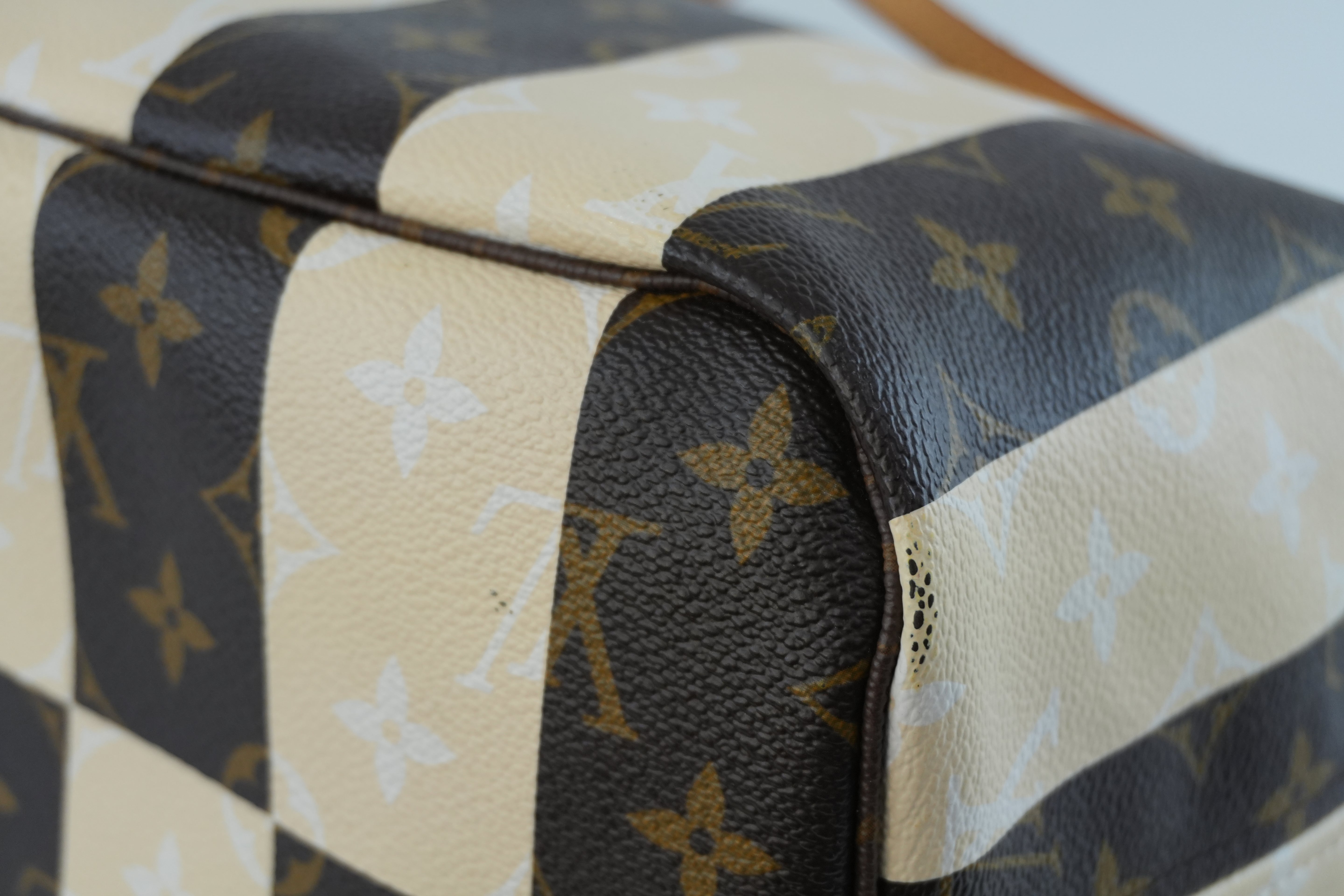 Louis Vuitton Monogram Neverfull MM Rayures Tote Bag Used