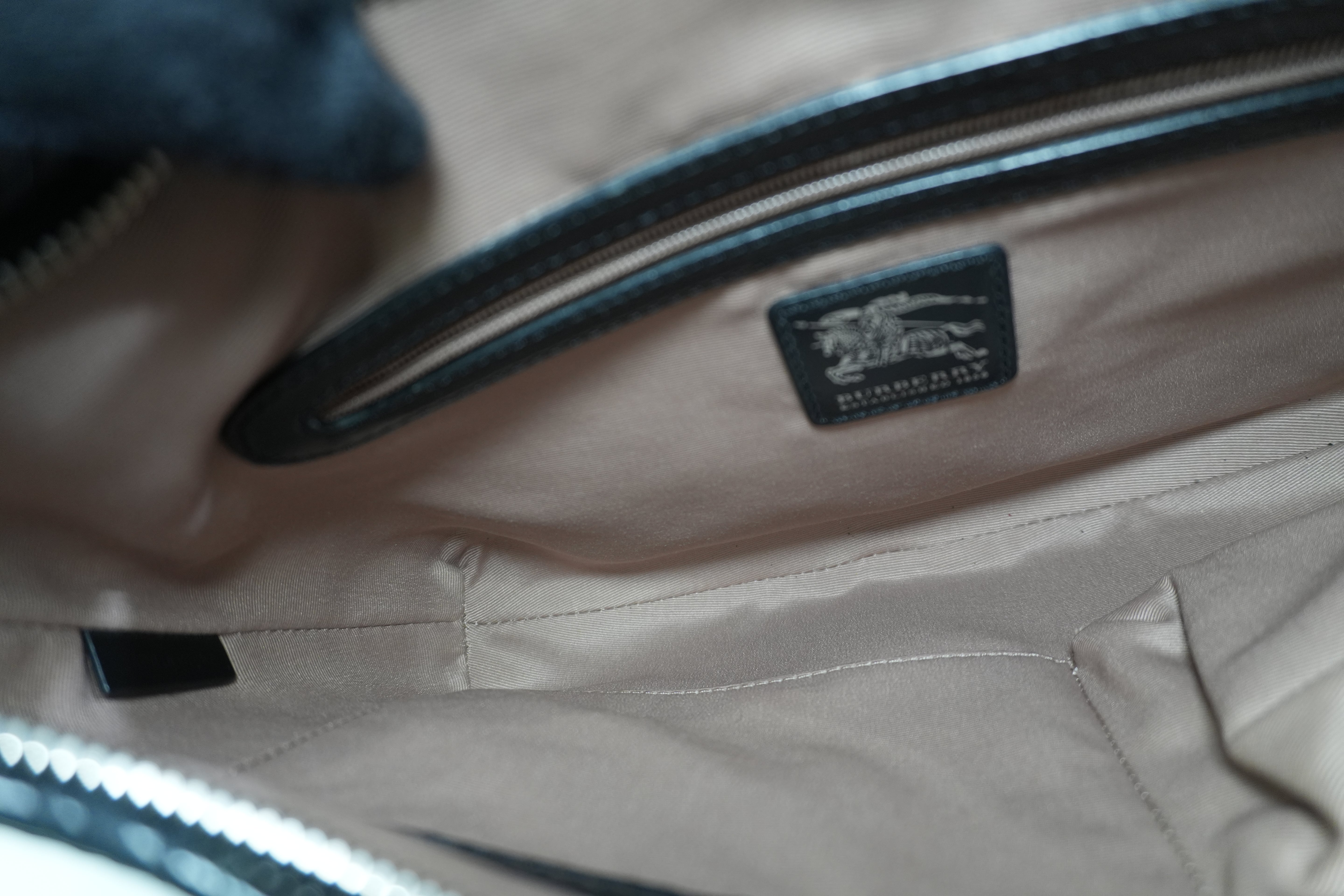 Pre-owned Burberry Nova Check Hobo Shoulder Bag Beige