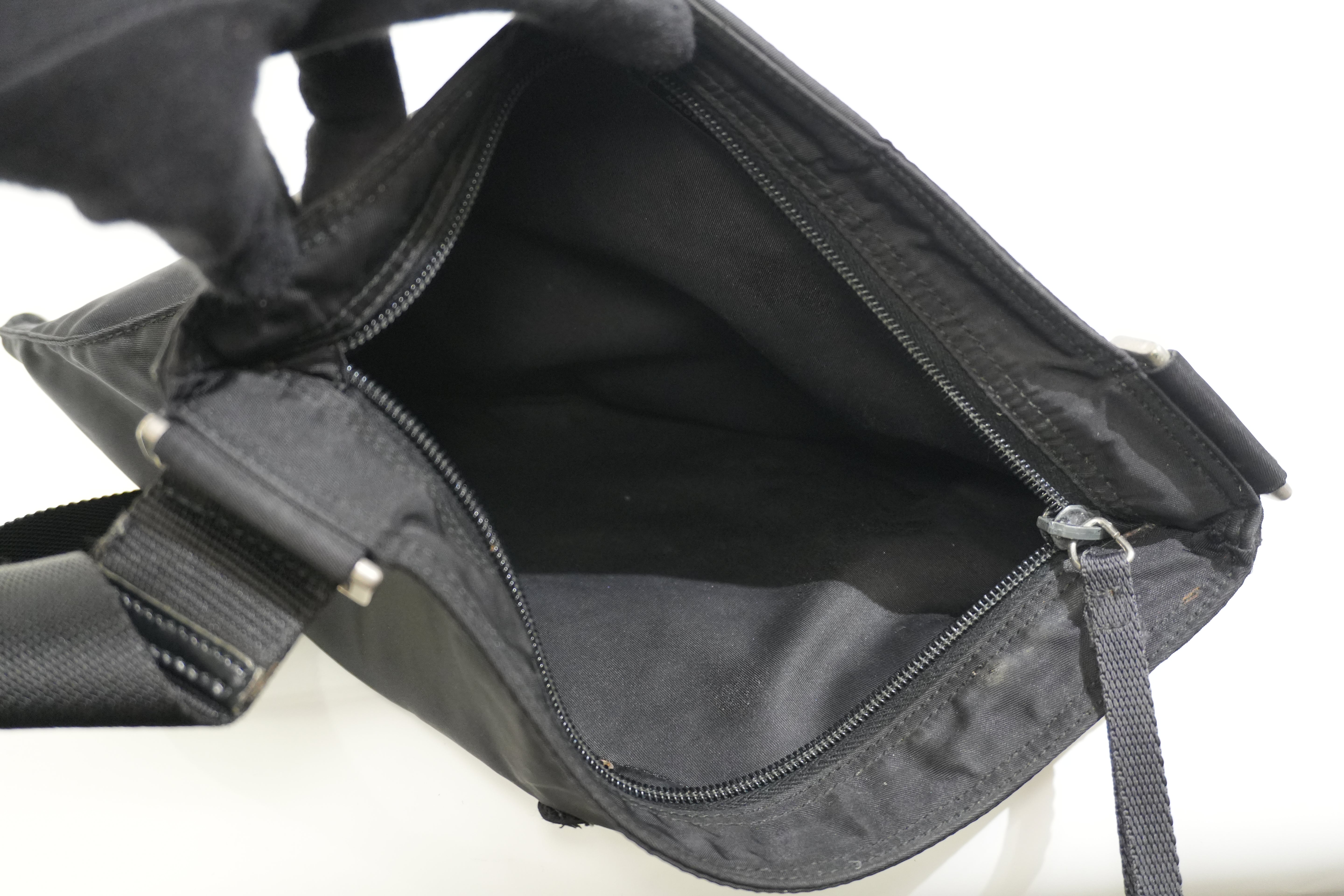 Pre-owned Prada Crossbody Bag Black