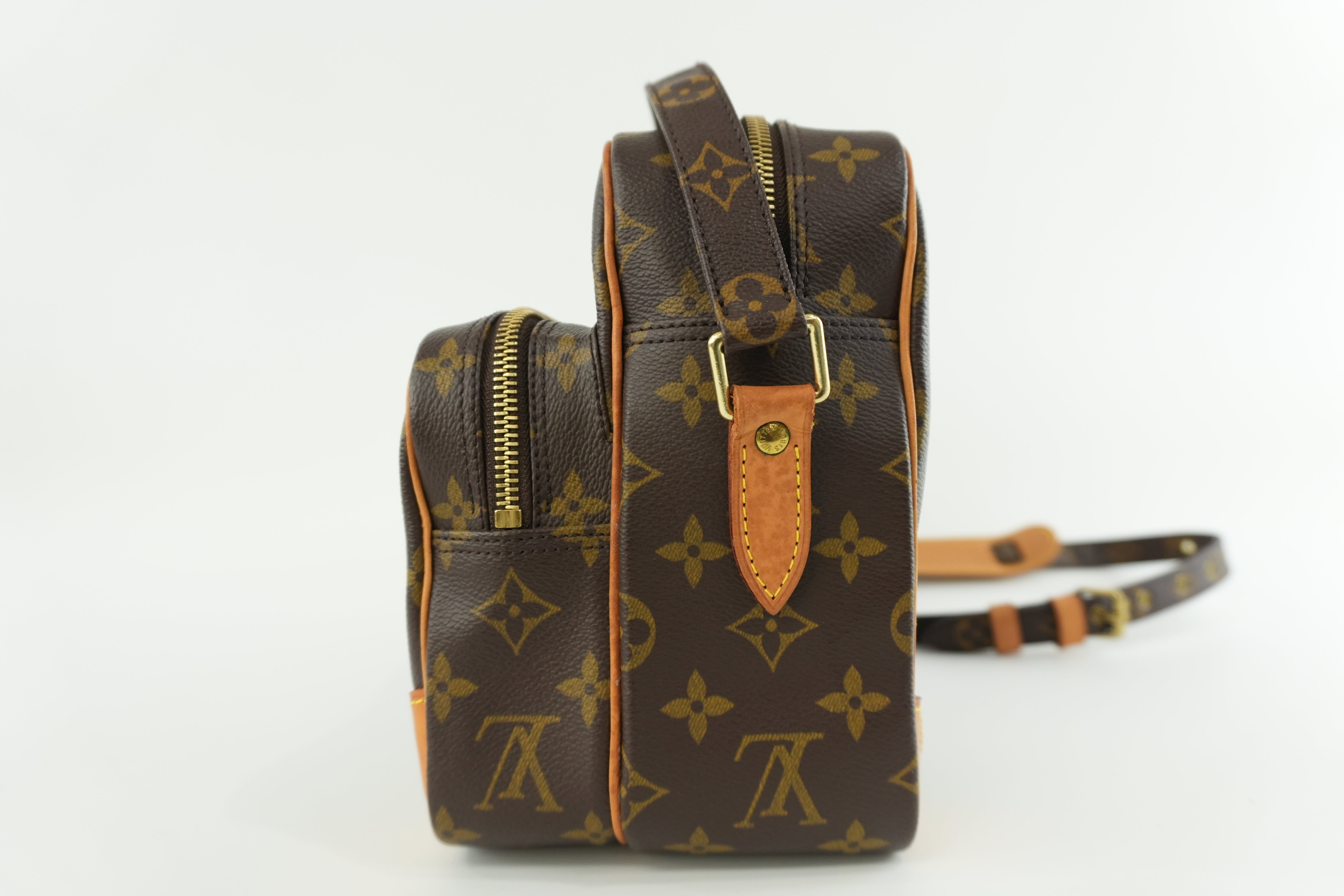 Louis Vuitton Monogram Nile Shoulder Bag Used