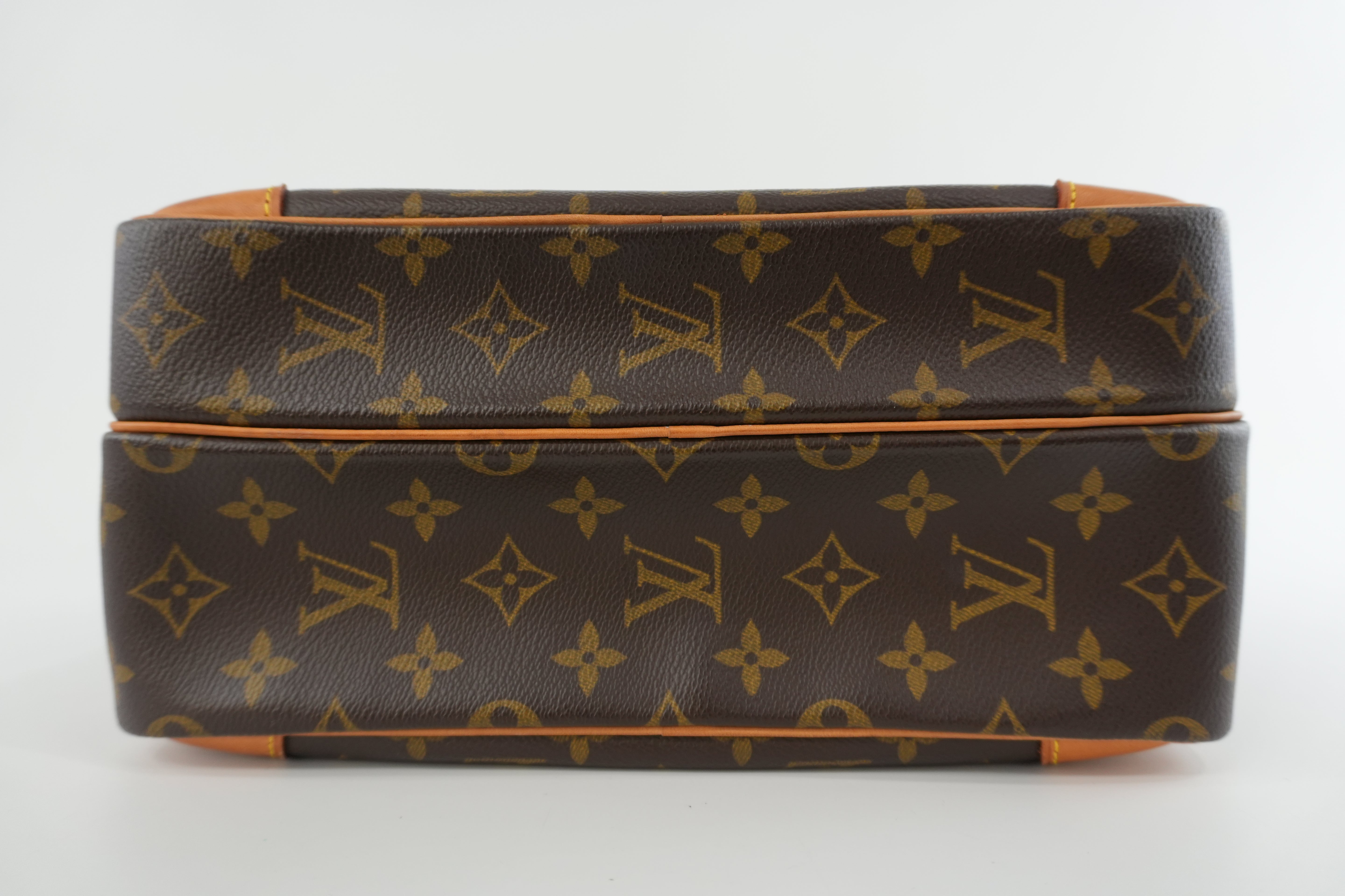 Louis Vuitton Monogram Nile Shoulder Bag Used