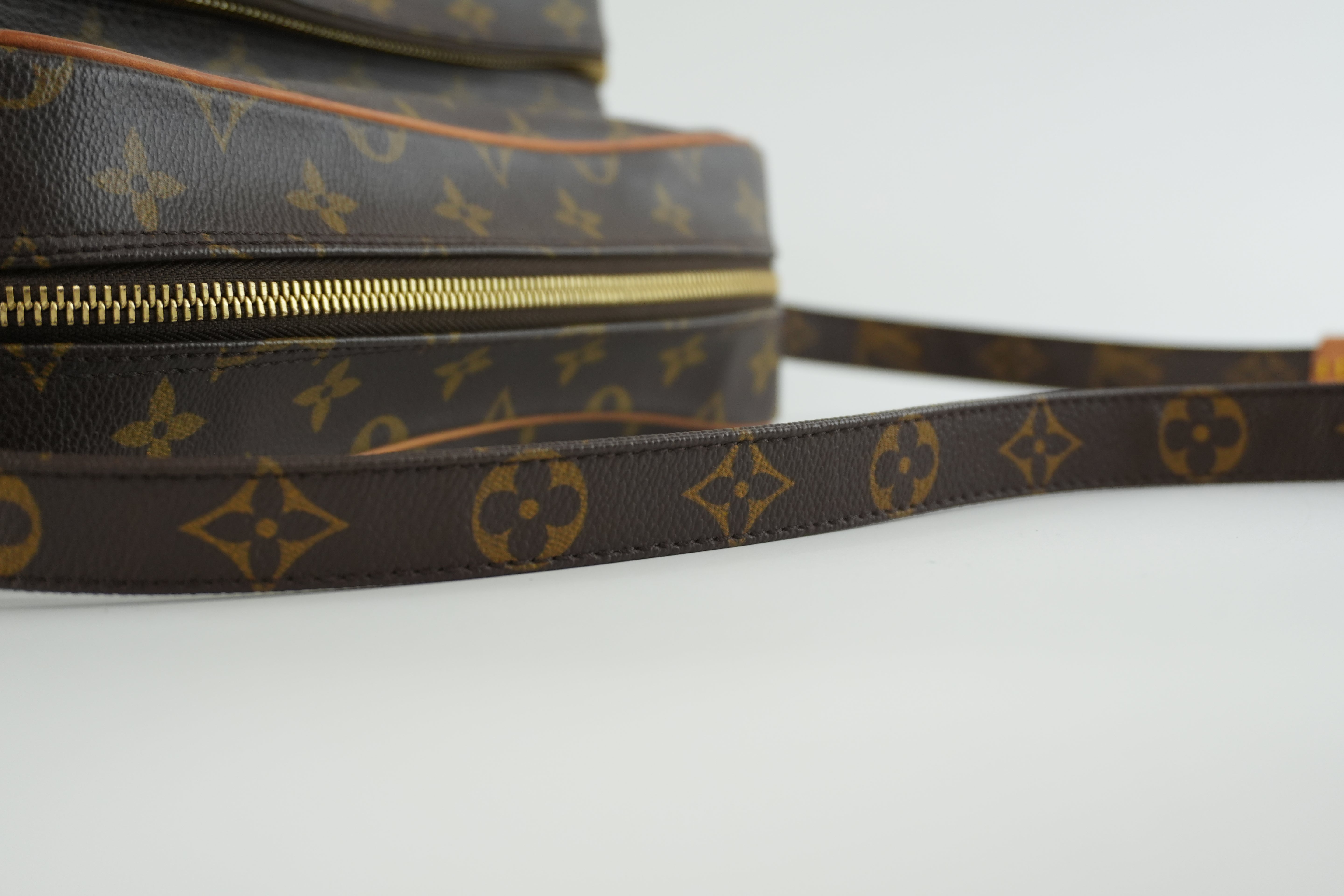 Louis Vuitton Monogram Nile Shoulder Bag Used