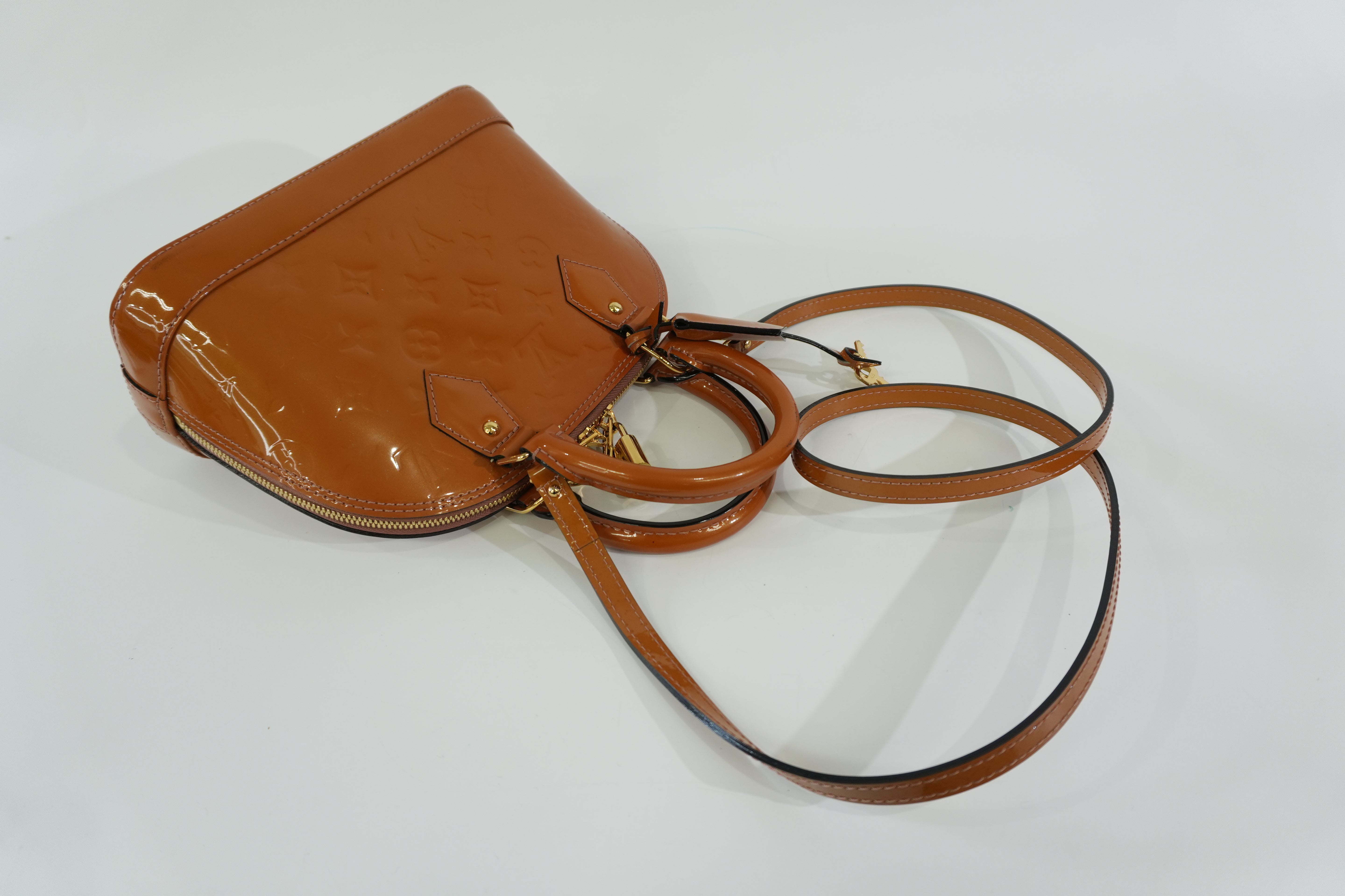 Pre-owned Louis Vuitton Vernis Alma BB Shoulder Bag Brown