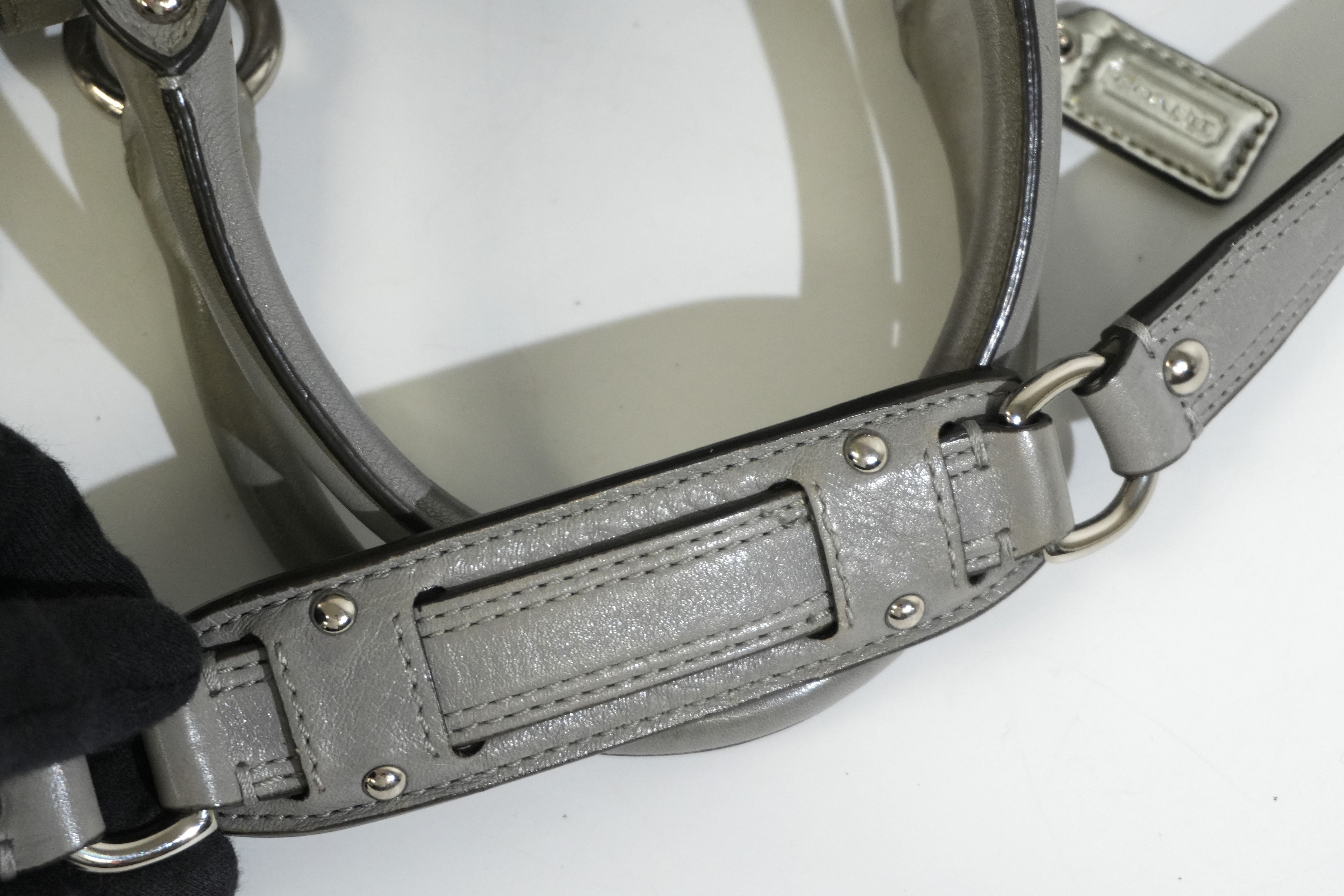 Pre-owned Coach Handbag Gray