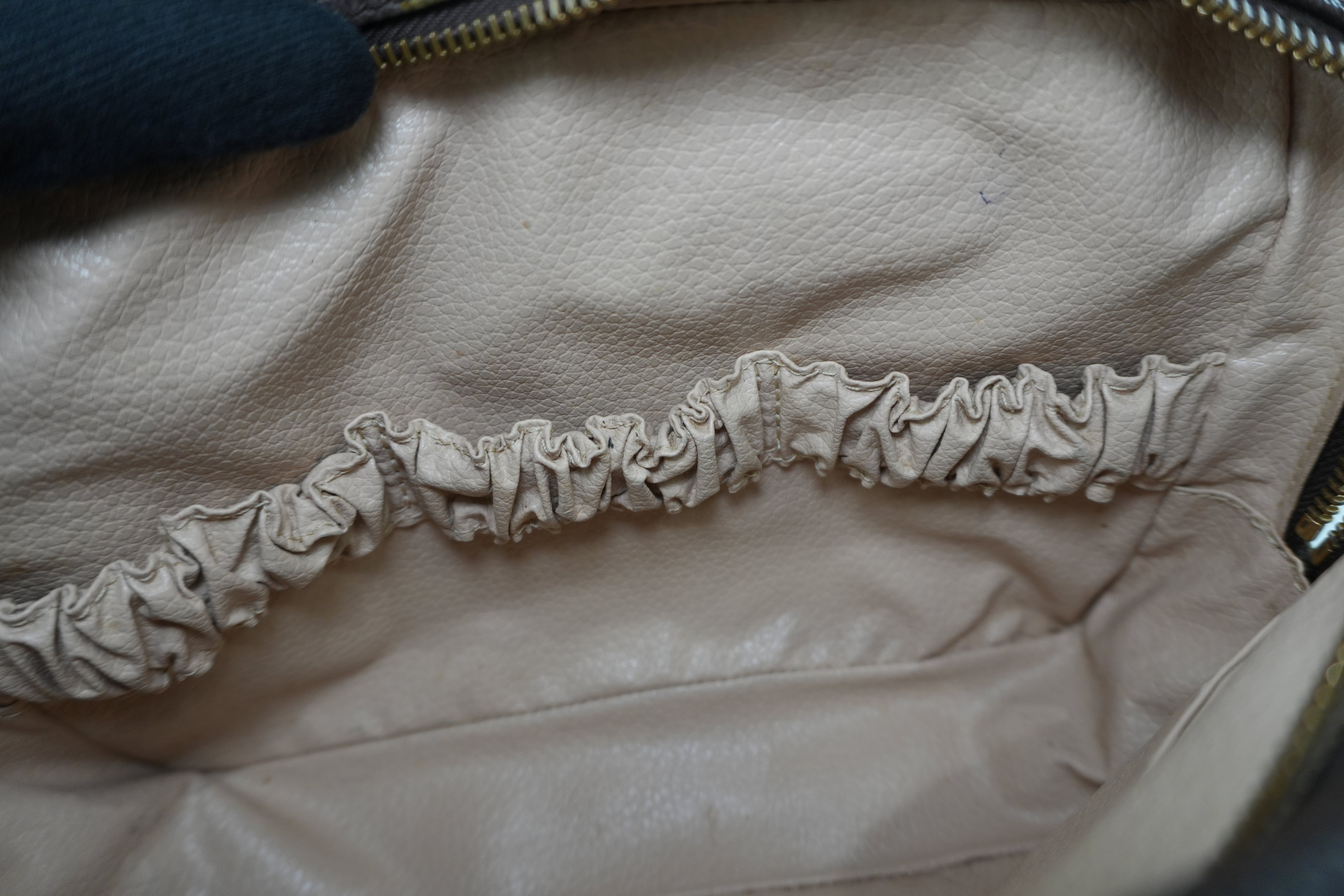 Louis Vuitton Monogram Trousse 23 Pouch Used