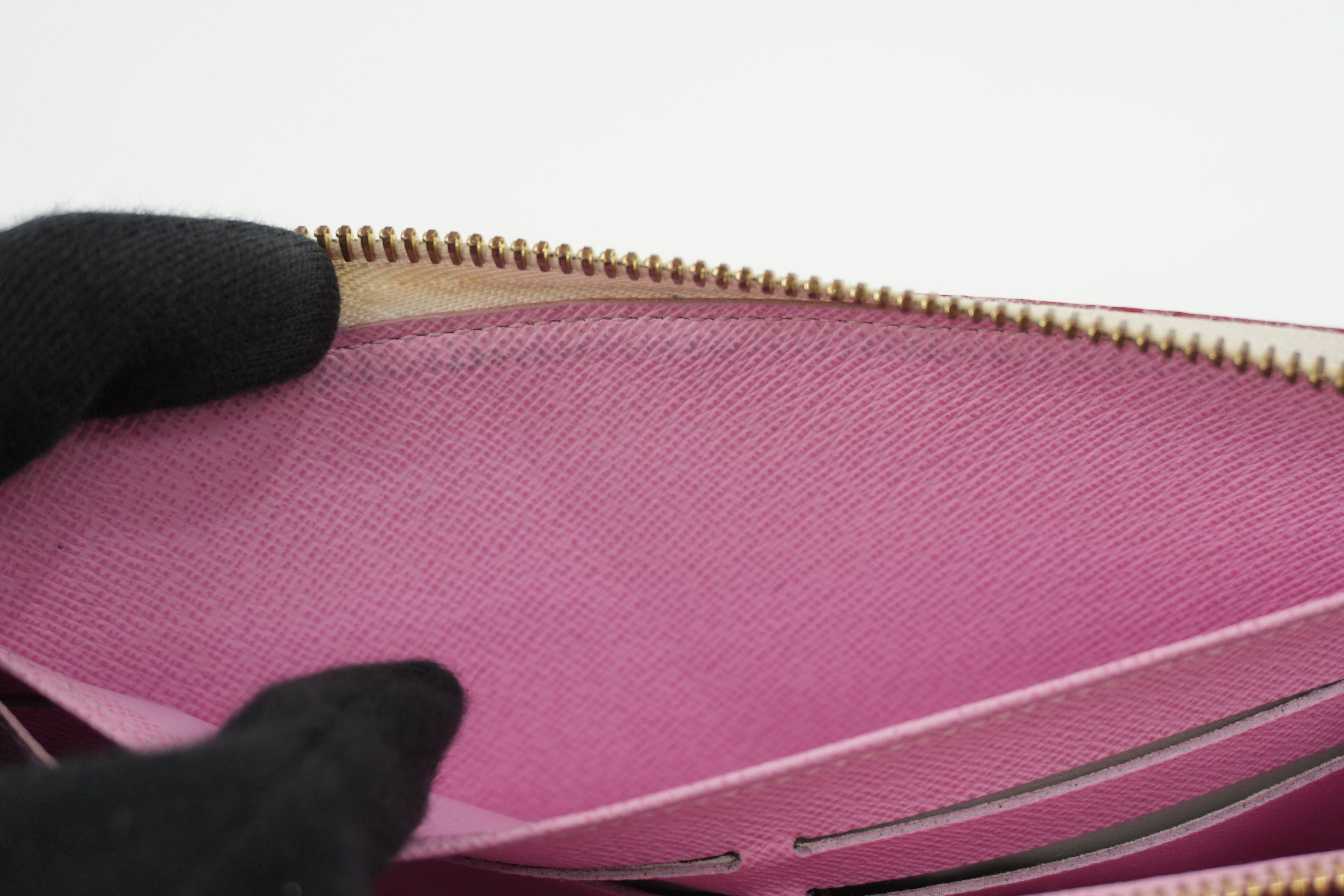 Pre-owned Louis Vuitton Monogram Multicolore Zippy Wallet White