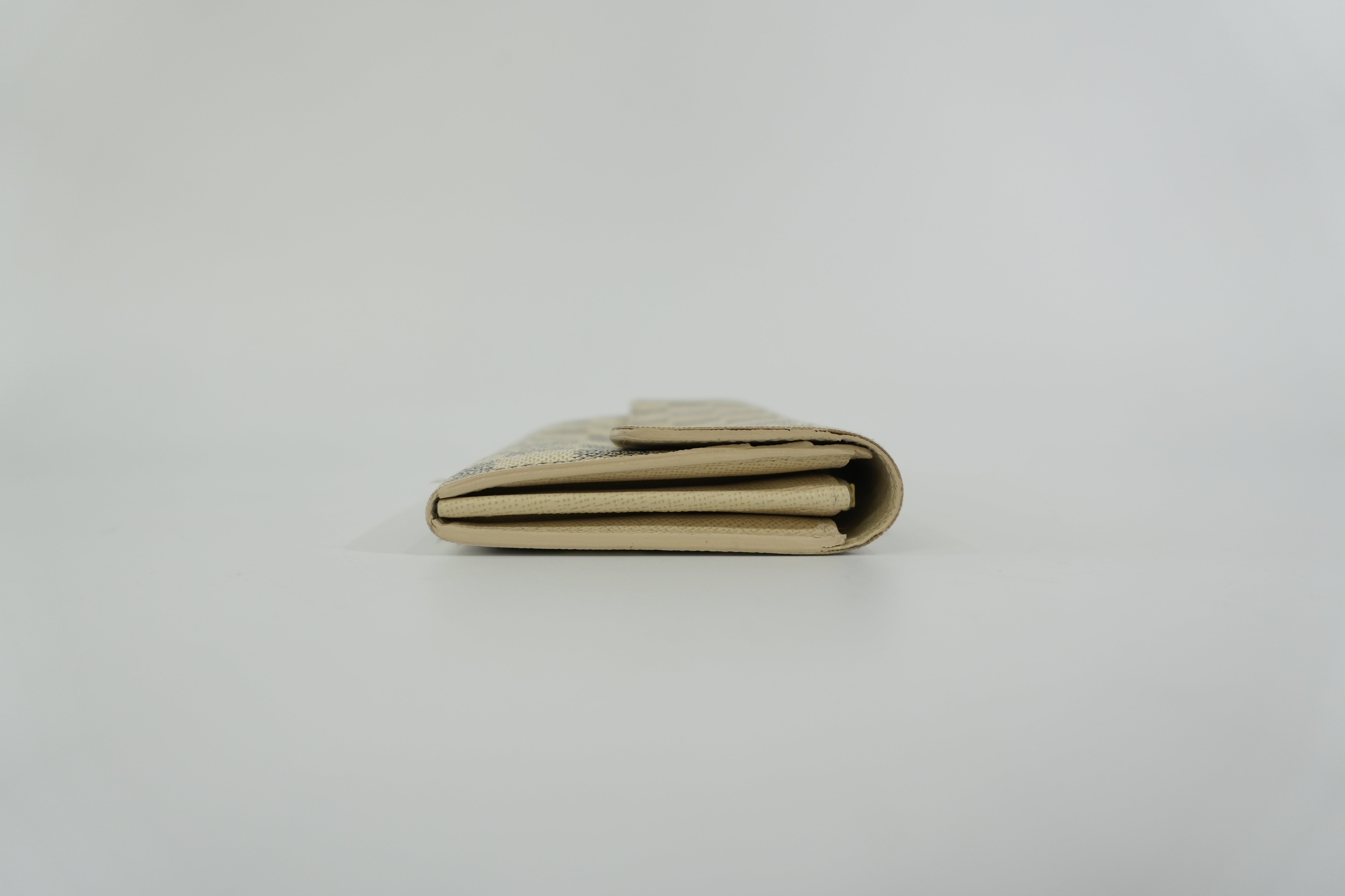 Pre-owned Louis Vuitton Damier Azur Sarah Wallet