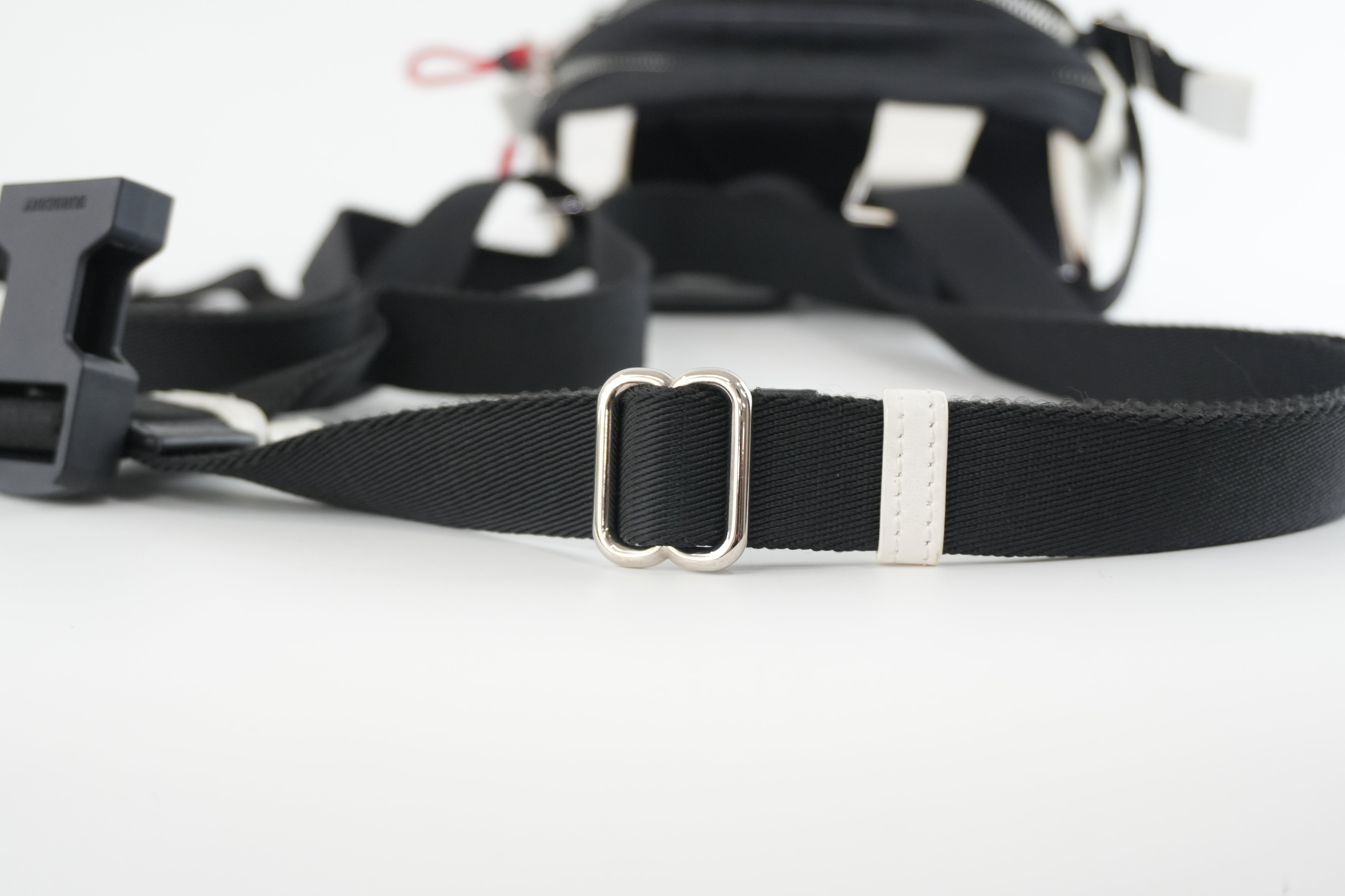 Burberry Bodybag Black Used