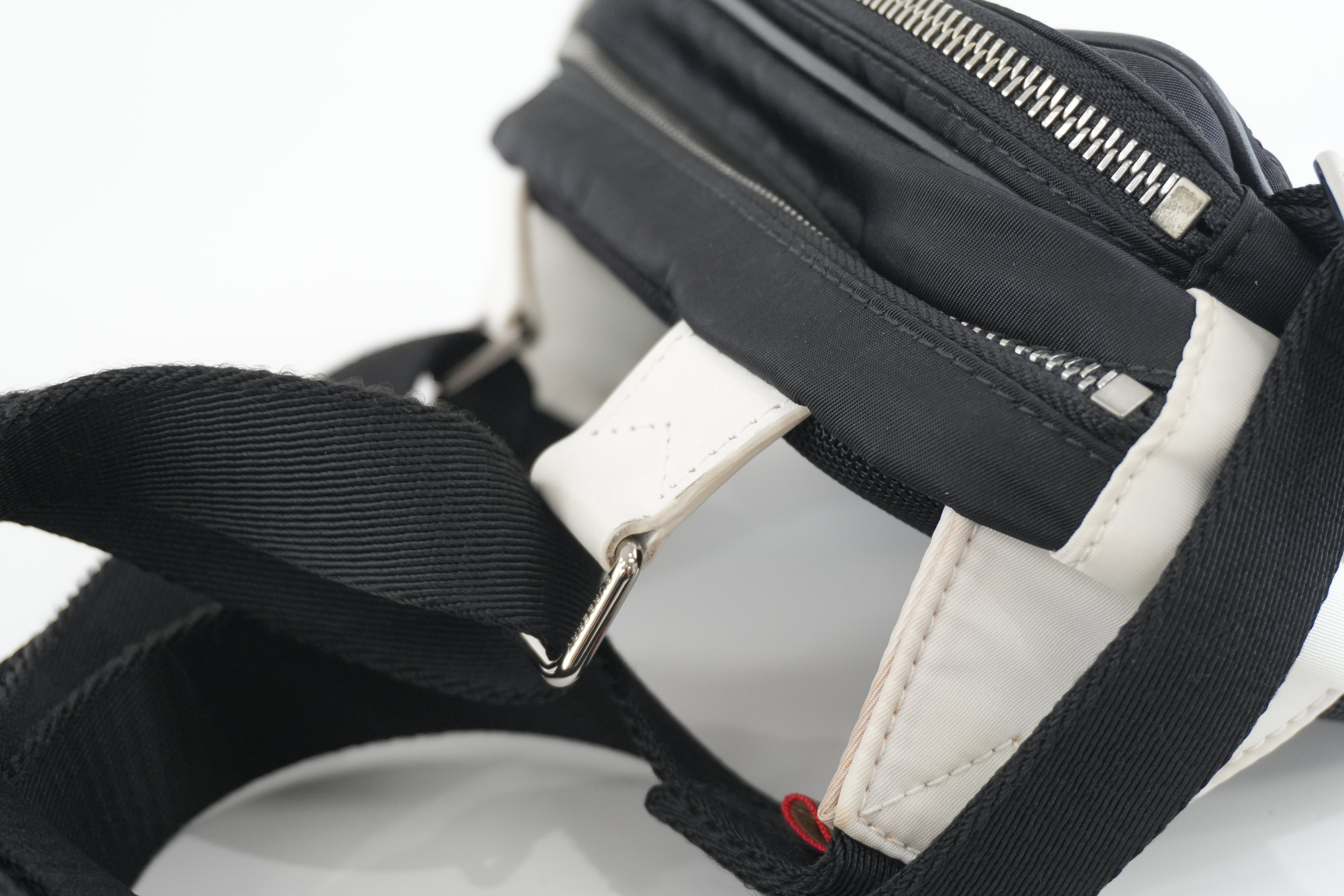 Burberry Bodybag Black Used