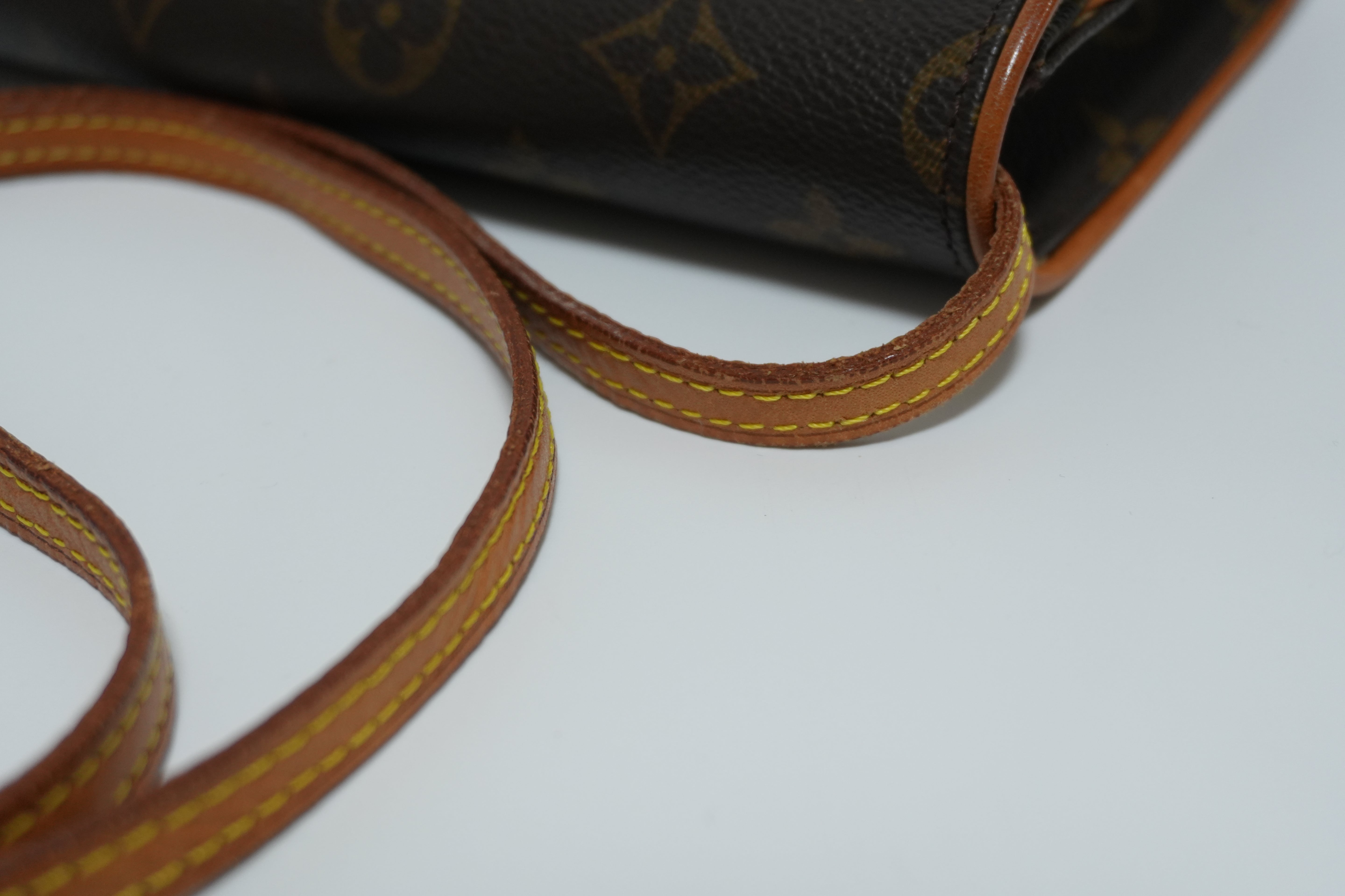 Louis Vuitton Monogram Twin Pochette GM Shoulder Bag Used