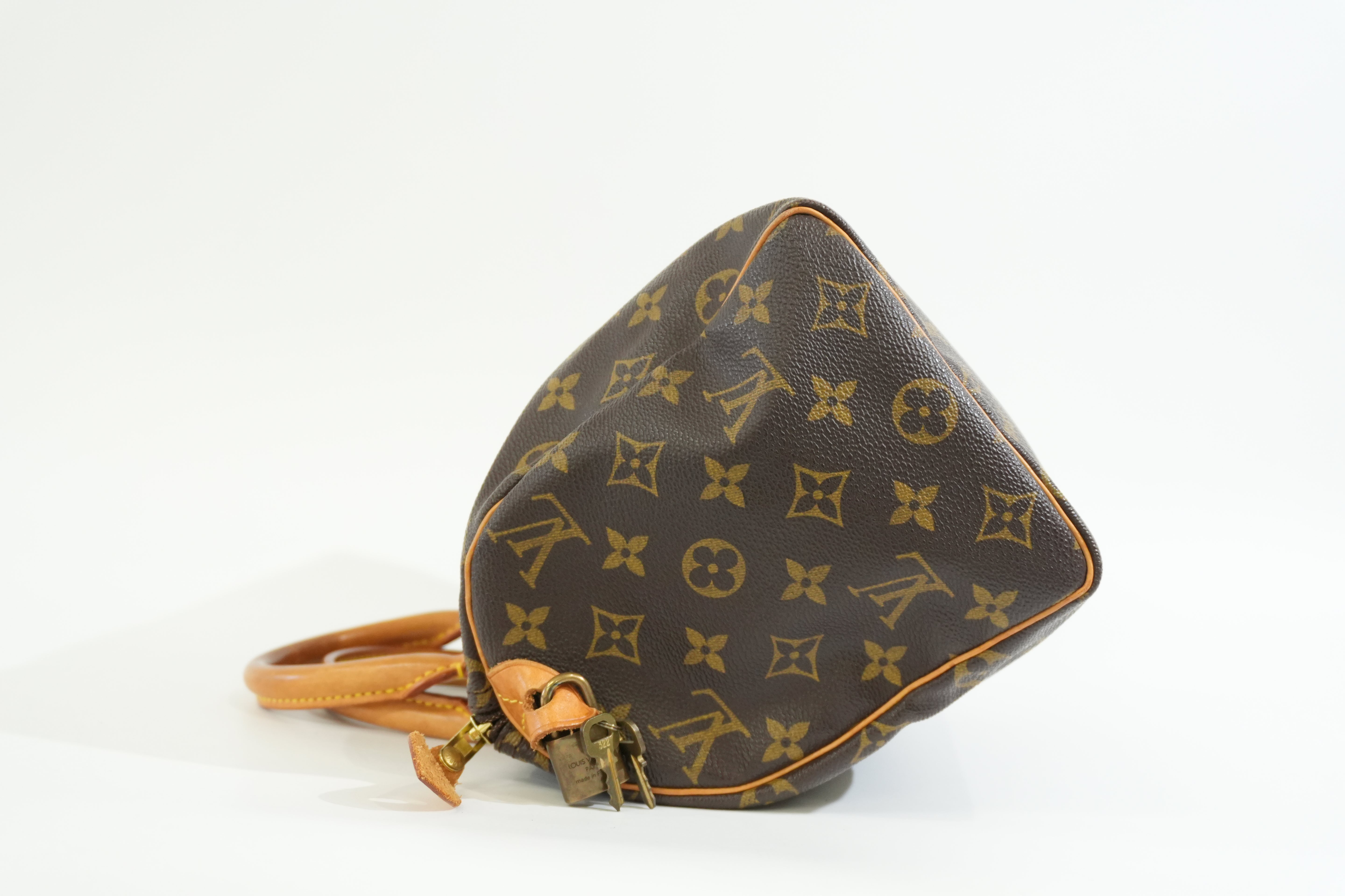 Pre-owned Louis Vuitton Monogram Speedy 25 Handbag