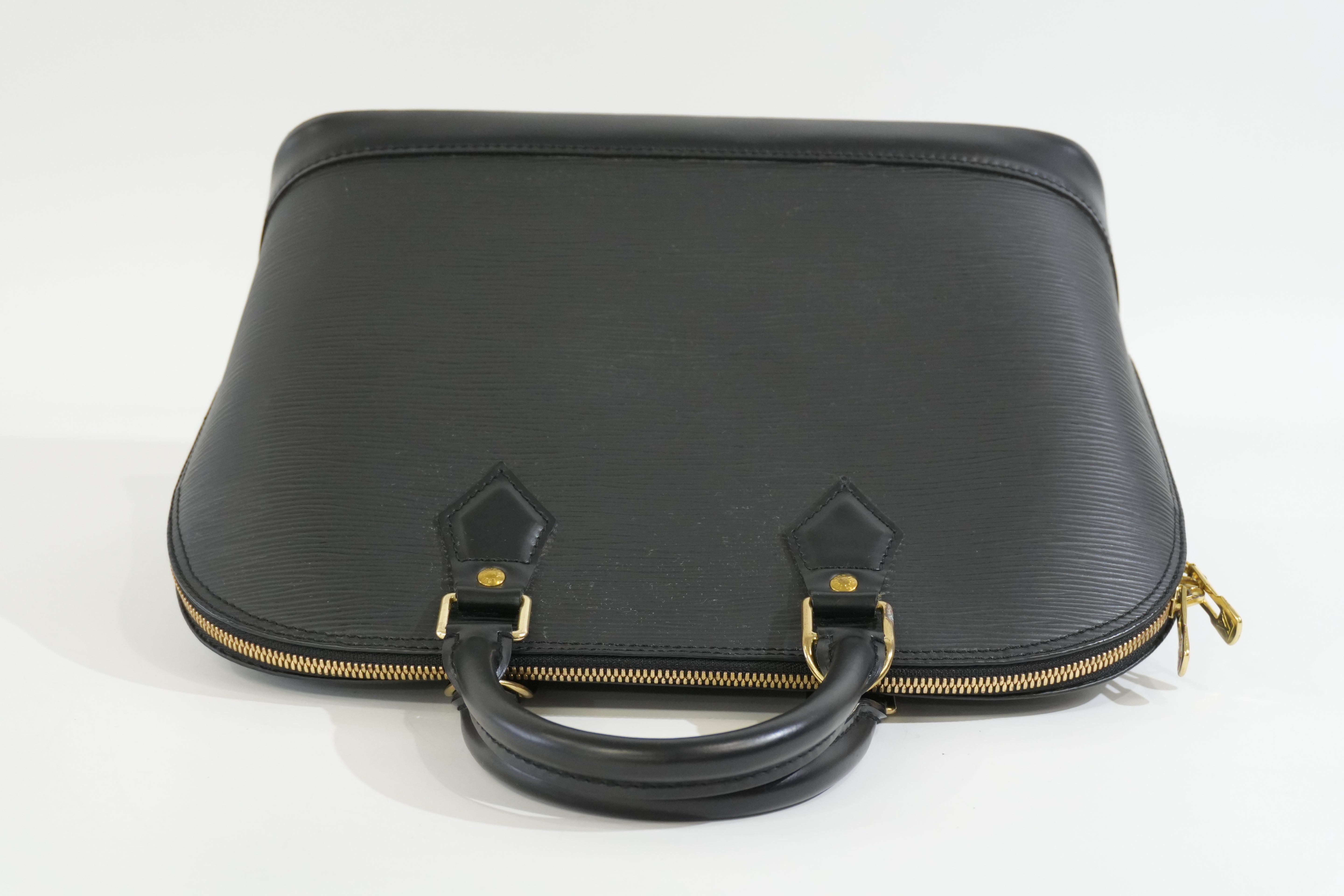 Pre-owned Louis Vuitton Alma PM Handbag Black