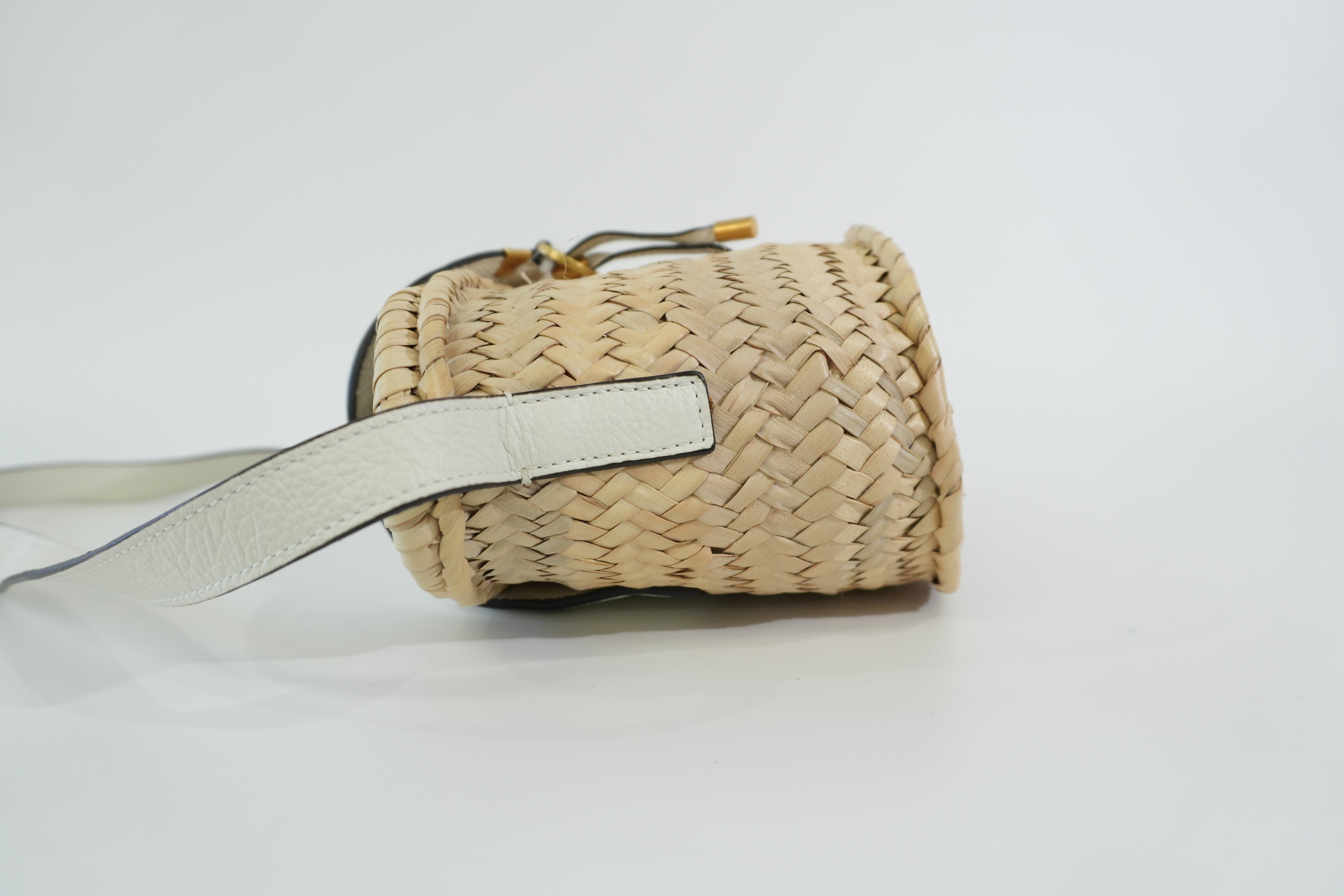 Pre-owned Chloe Raffia Shoulder Bag White