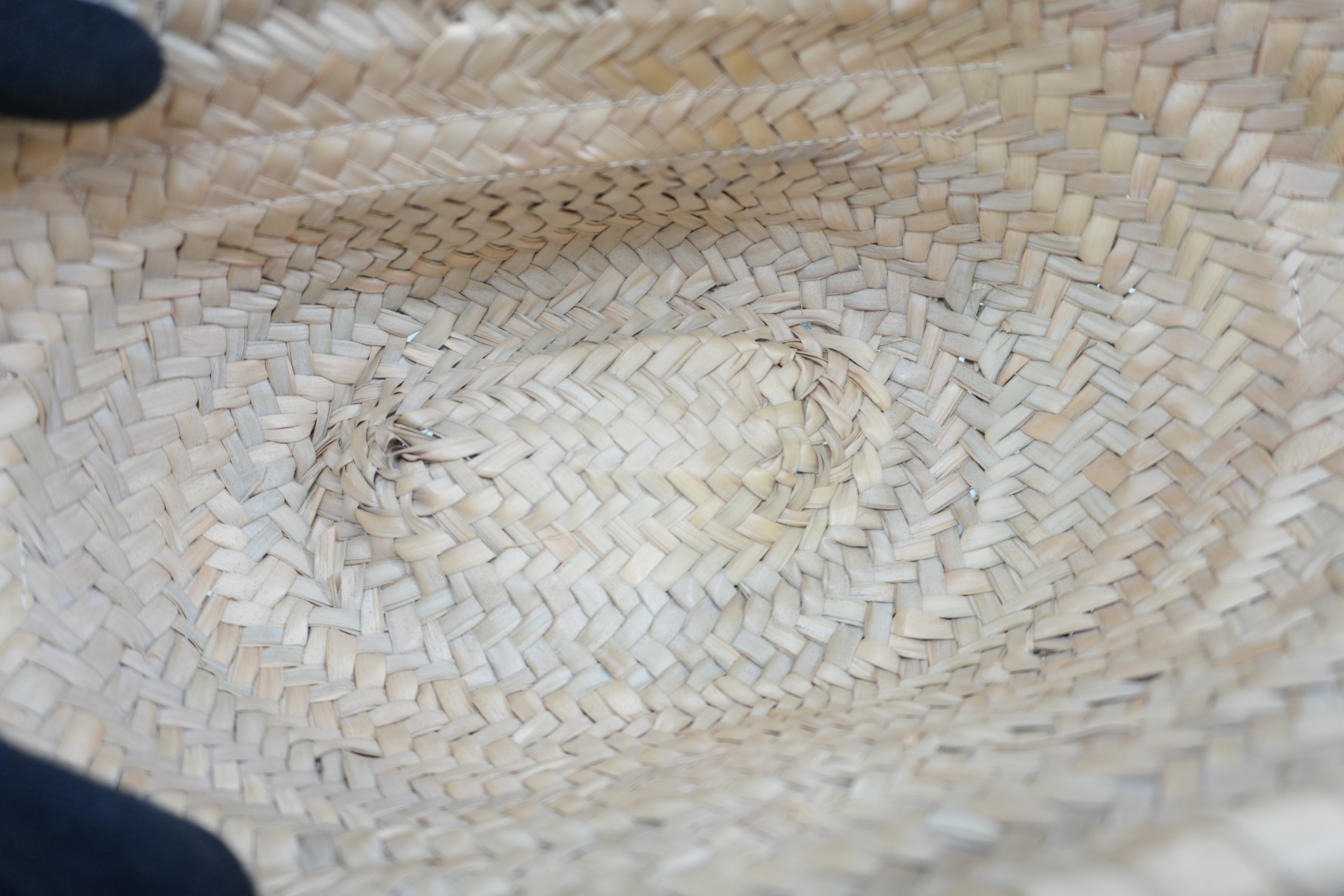 Pre-owned Chloe Raffia Shoulder Bag White