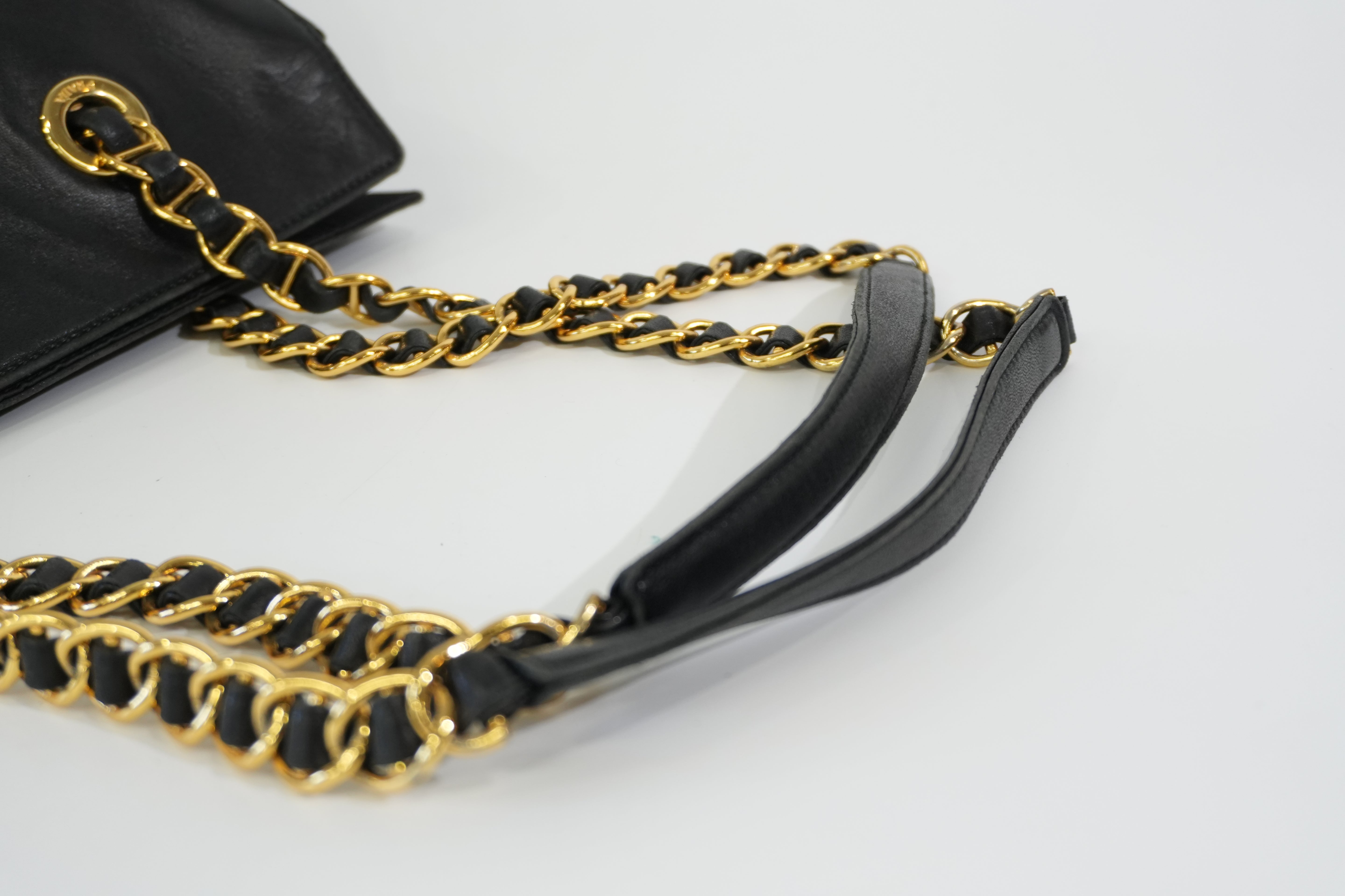 Pre-owned Prada Chain Shoulder Bag Black